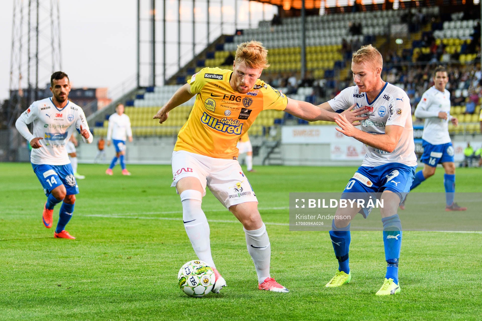 Falkenbergs Johan Lassagård och Värnamos Freddy Winst