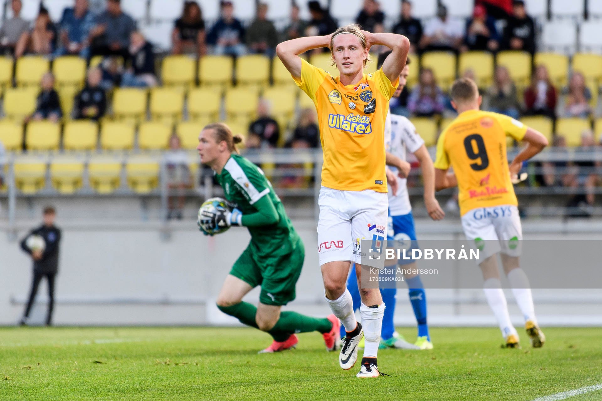 Falkenbergs Viktor Götesson deppar