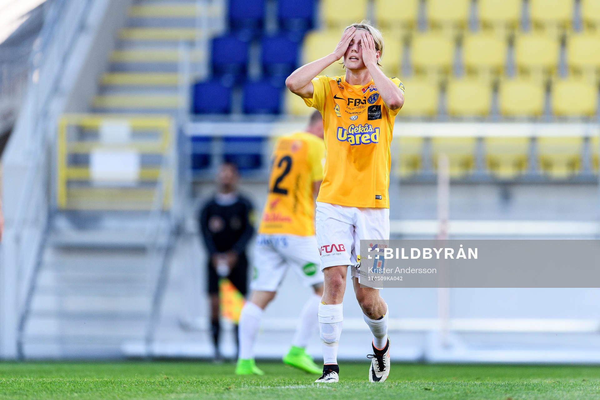 Falkenbergs Viktor Götesson deppar