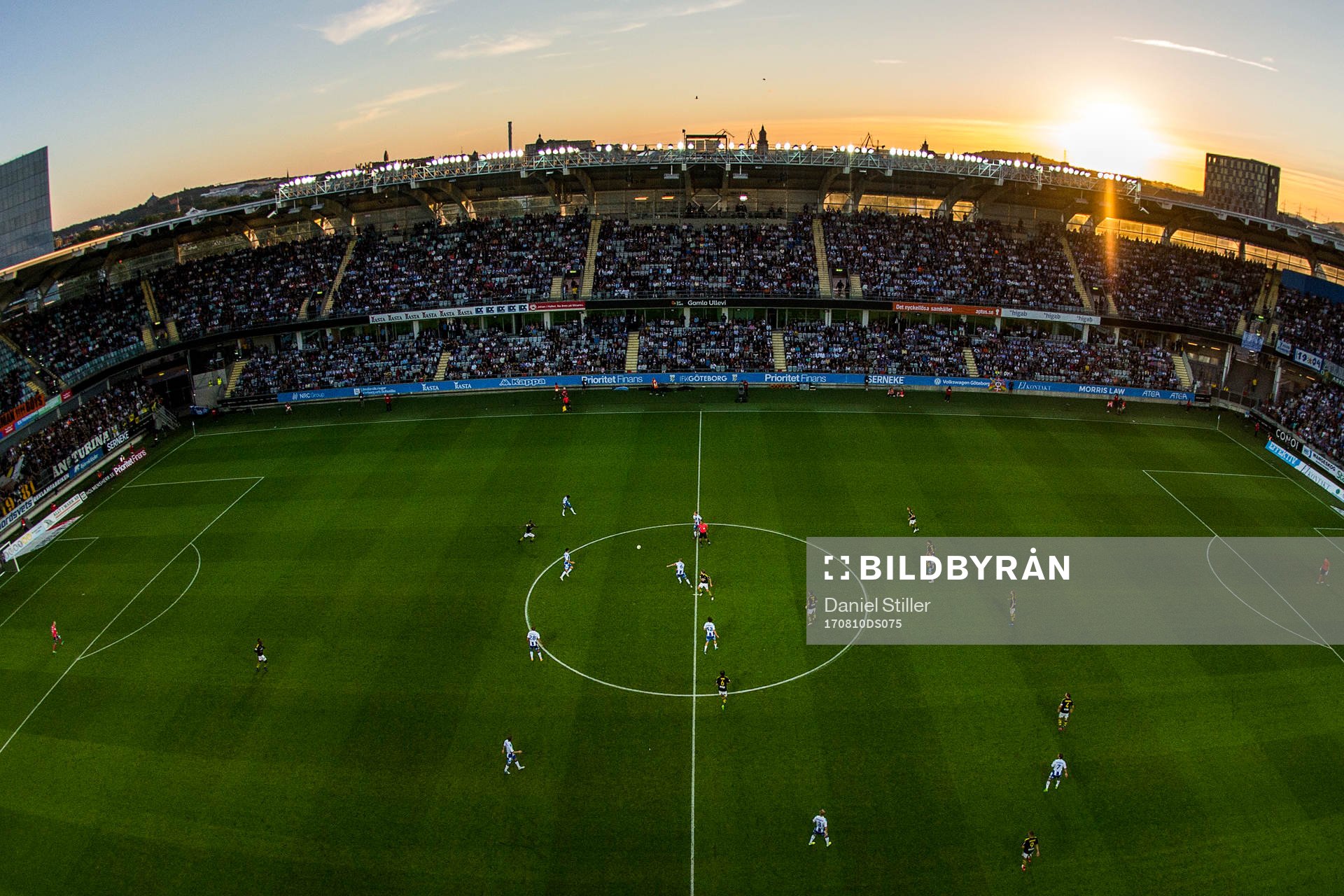 Solnedgång bakom Gamla Ullevi