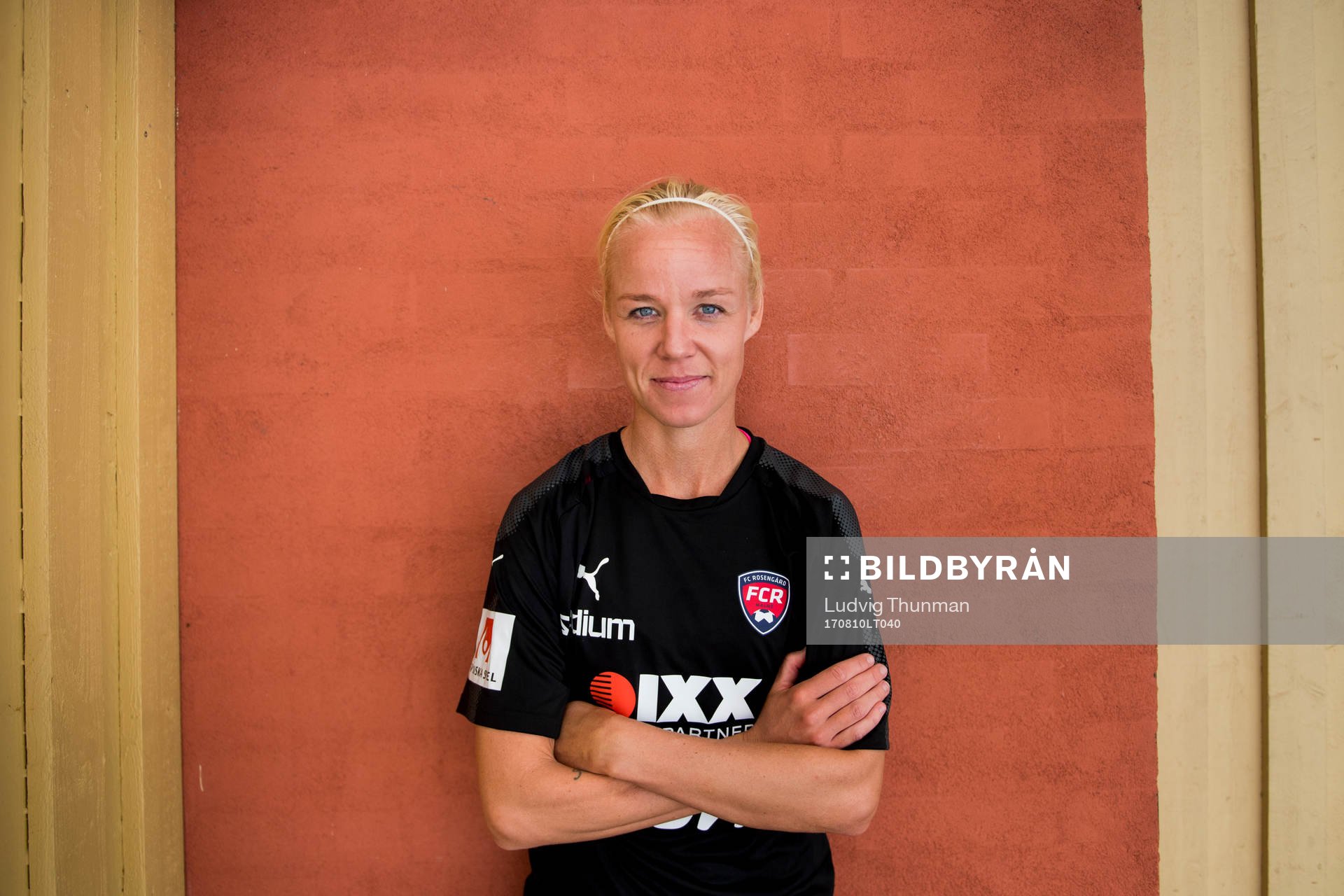Caroline Seger poserar för ett porträtt efter en träning med FC Rosengård den 10 augusti 2017 i Malmö.