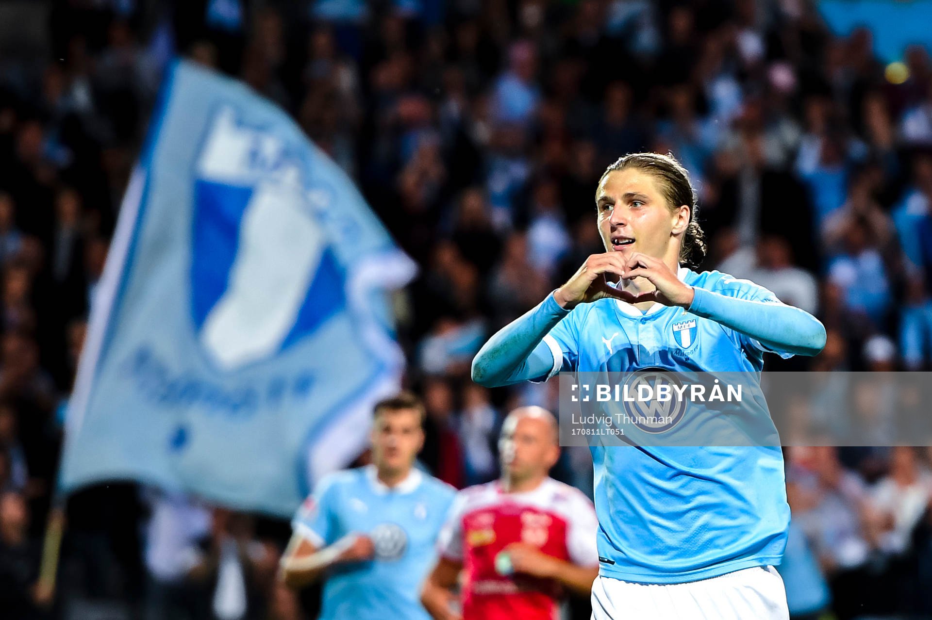 Malmö FFs Pawel Cibicki jublar