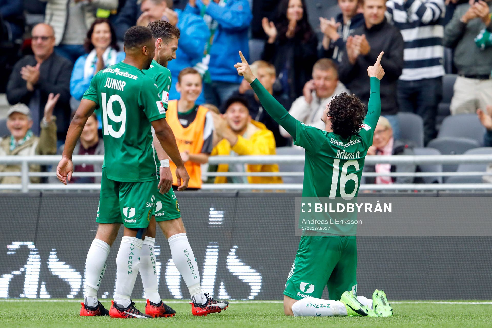 Hammarbys Serge-Junior Martinsson Ngouali och Jeppe