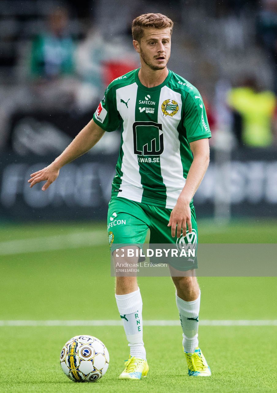 Hammarbys Rebin Asaad med bollen