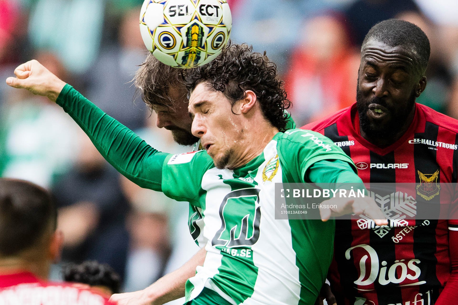 Hammarbys Romulo Cabral Pereira Pinto i en nickduell med