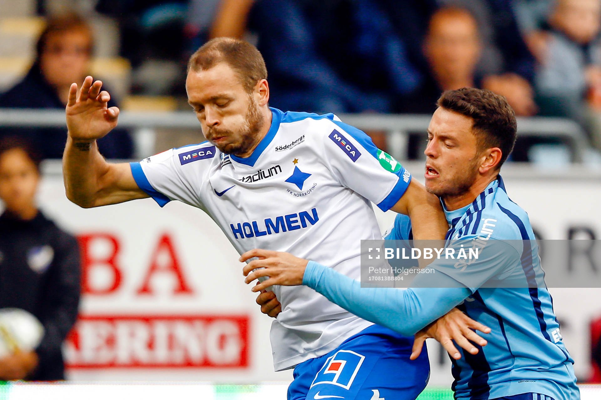 Norrköpings Jon Gudni Fjoluson och Djurgårdens Kerim