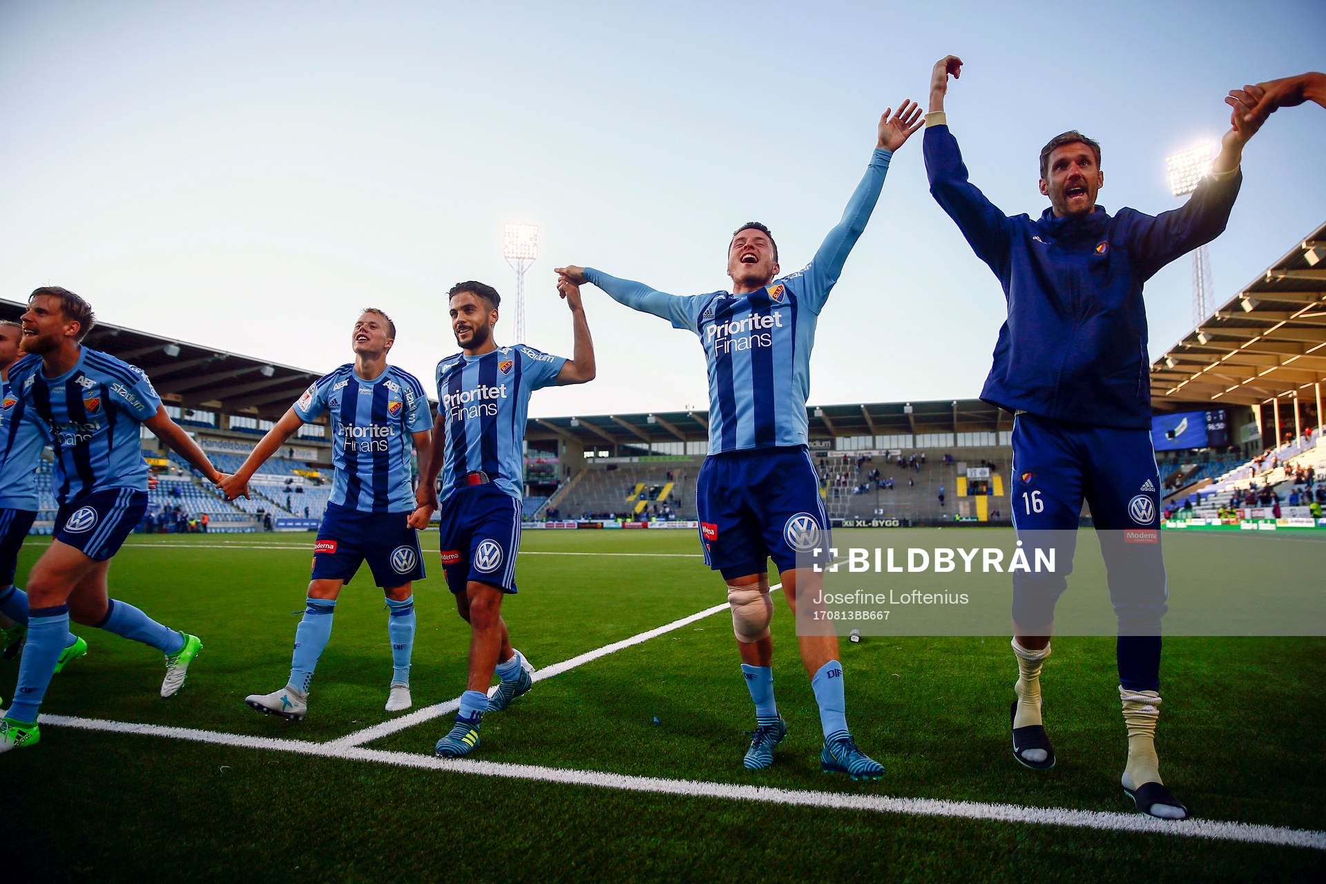 Djurgårdens Kerim Mrabti jublar