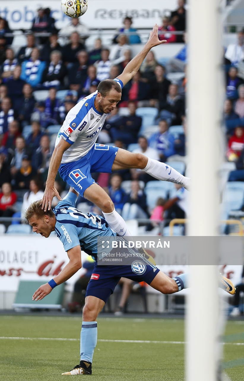 Norrköpings Jón Gudni Fjóluson och Djurgårdens Felix