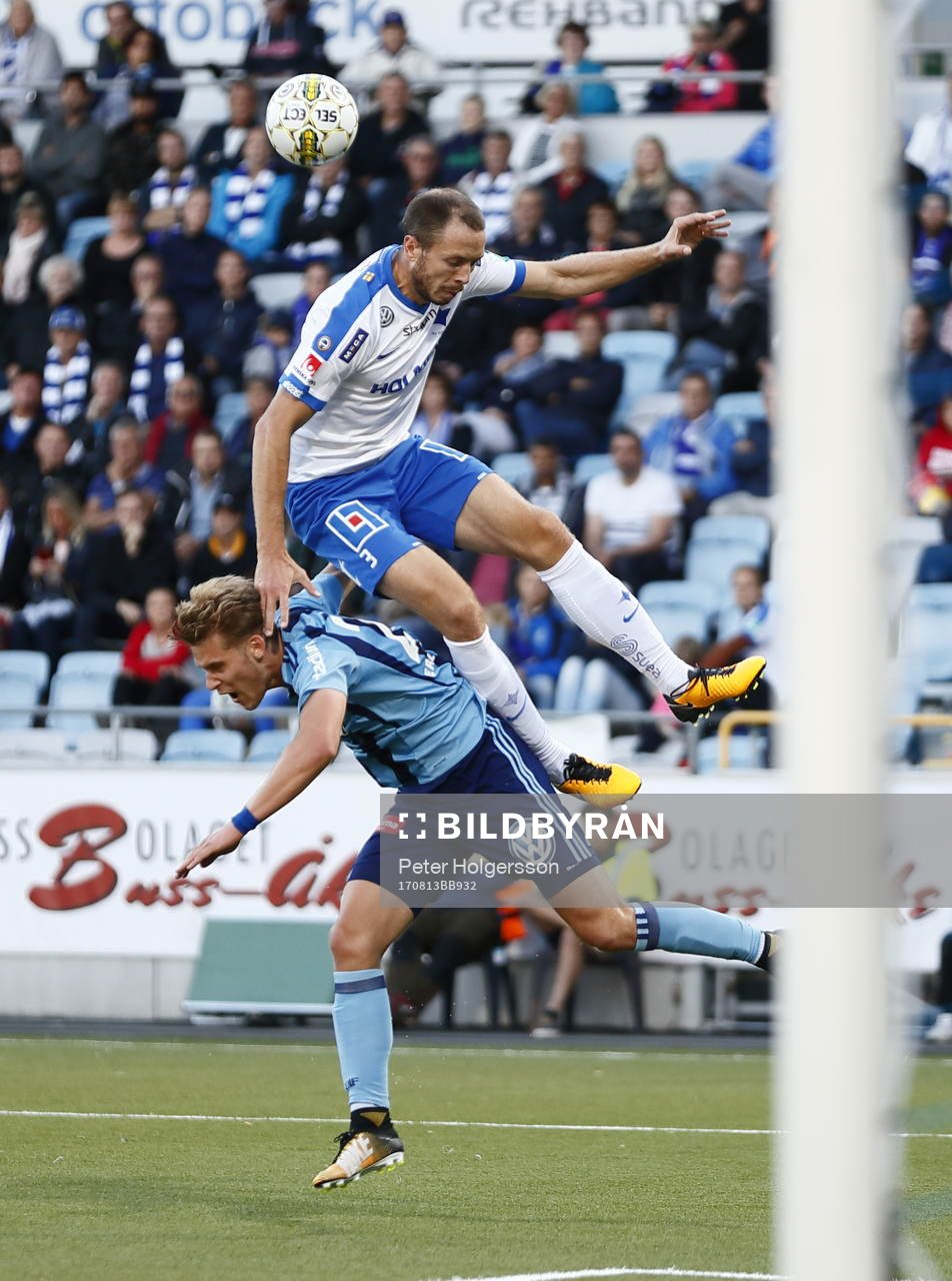 Norrköpings Jón Gudni Fjóluson och Djurgårdens Felix
