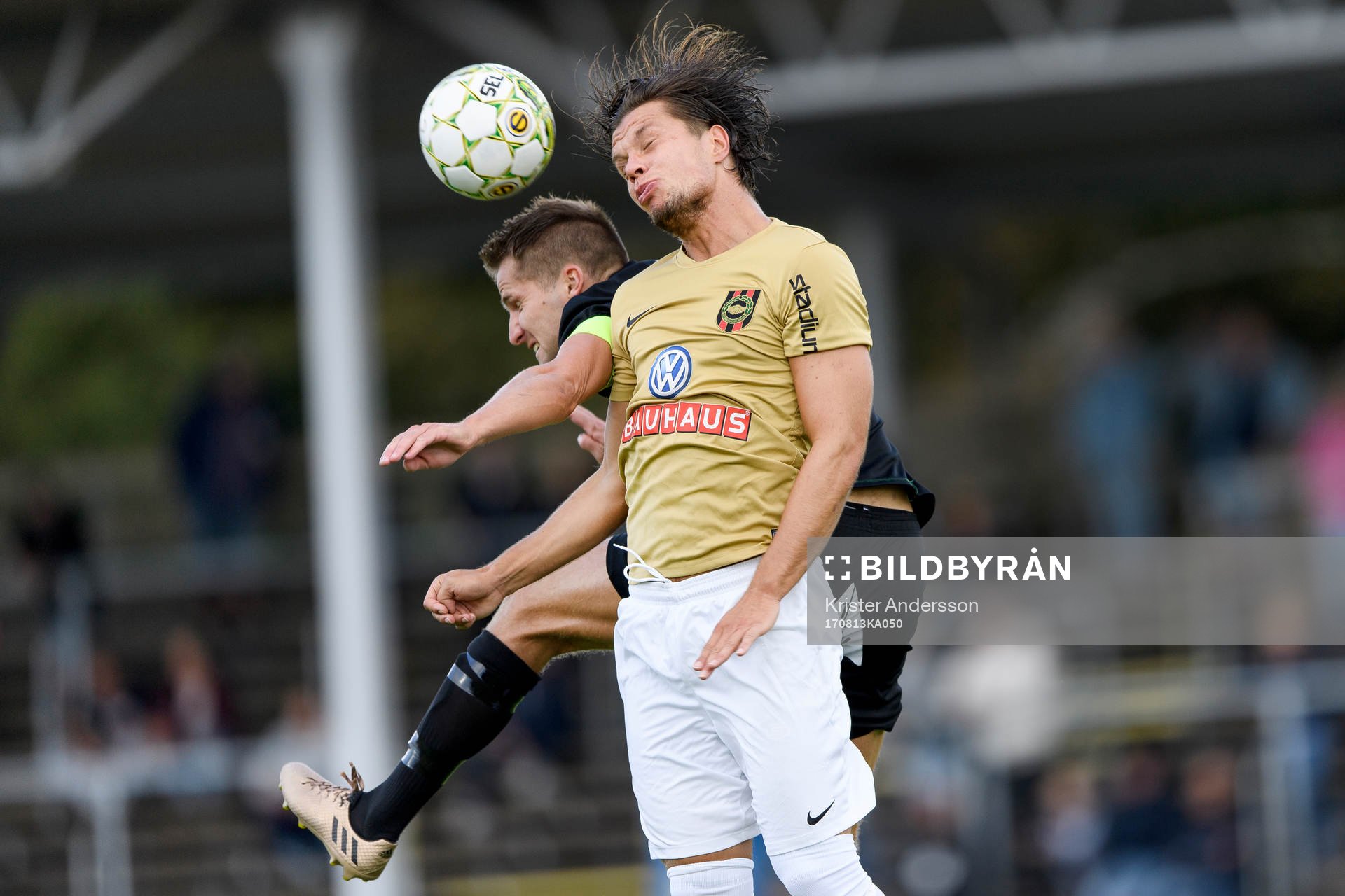 Brommapojkarnas Erik Figueroa och Varbergs Gabriel