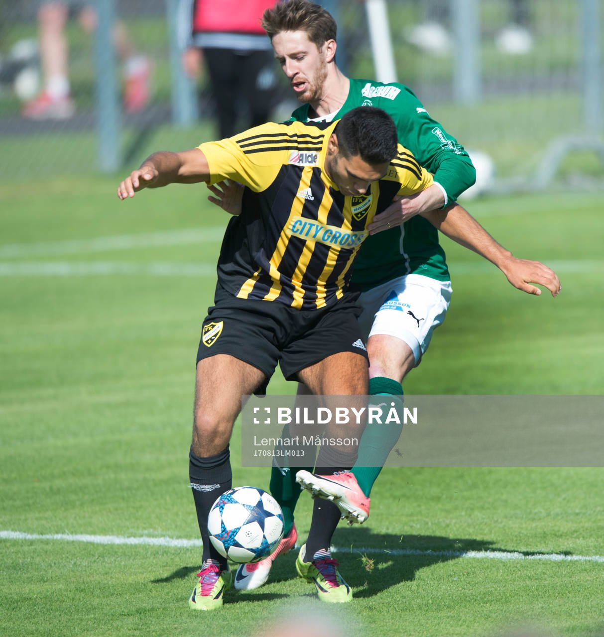 IFK Hässleholms  Tommy Filipovic i matchen i division 2