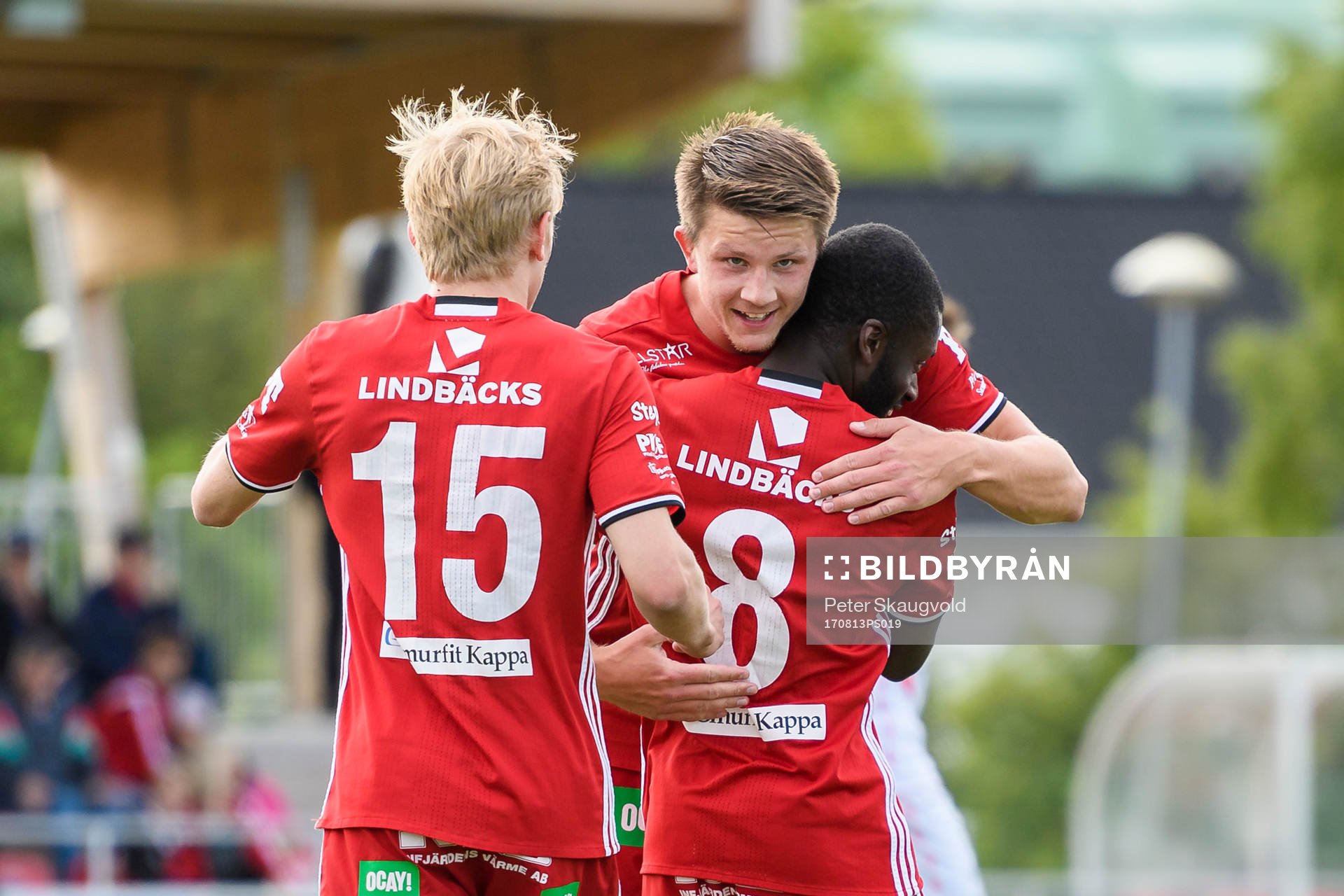 Piteås Joel Edström (m) jublar