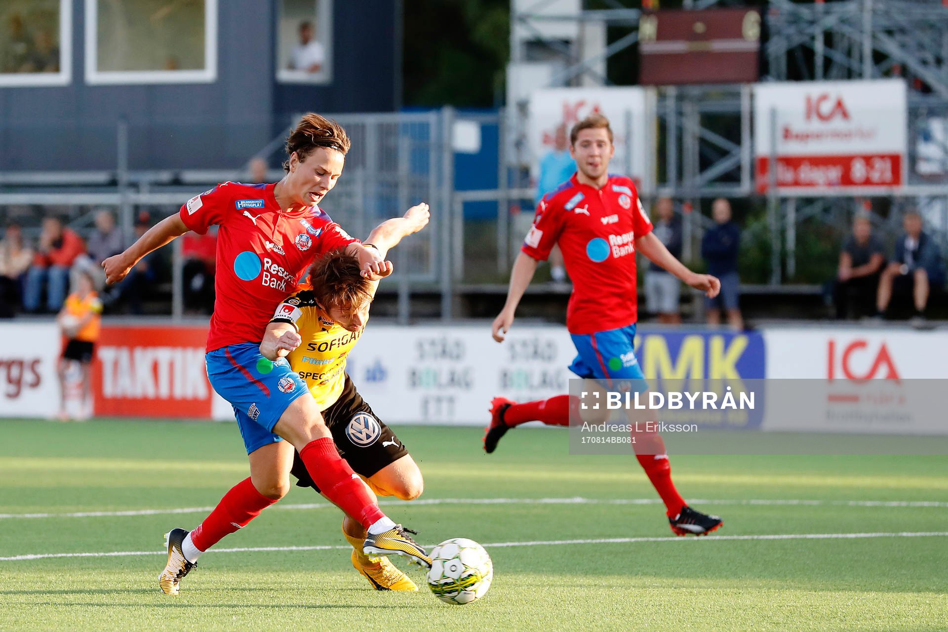 Helsingborgs Alex Timossi Andersson och Frejs Adam Gradén