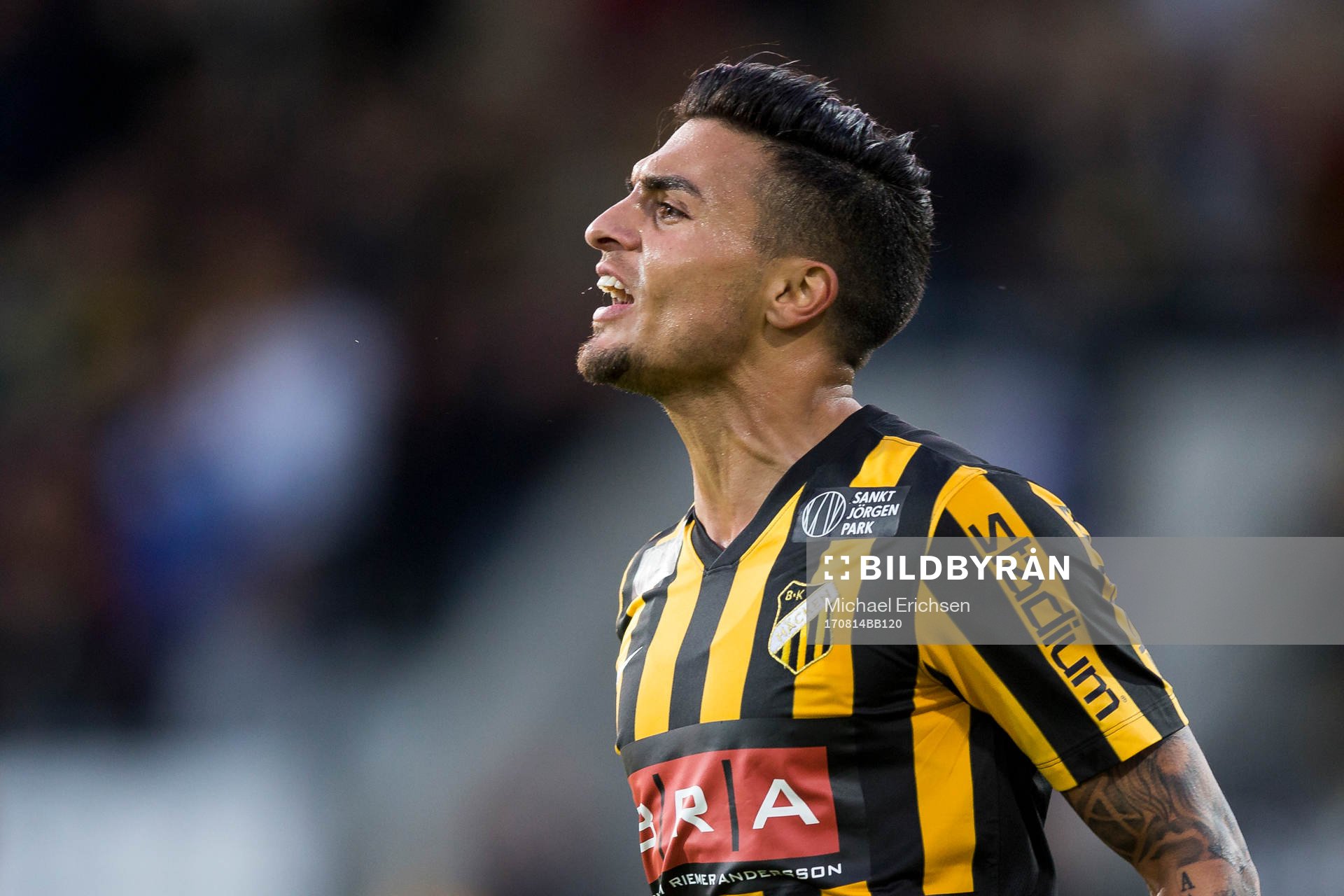 Häckens Ahmed Yasin jublar