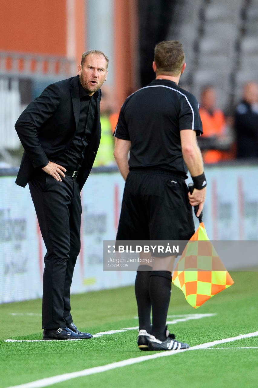 Elfsborgs manager Magnus Haglund reagerar