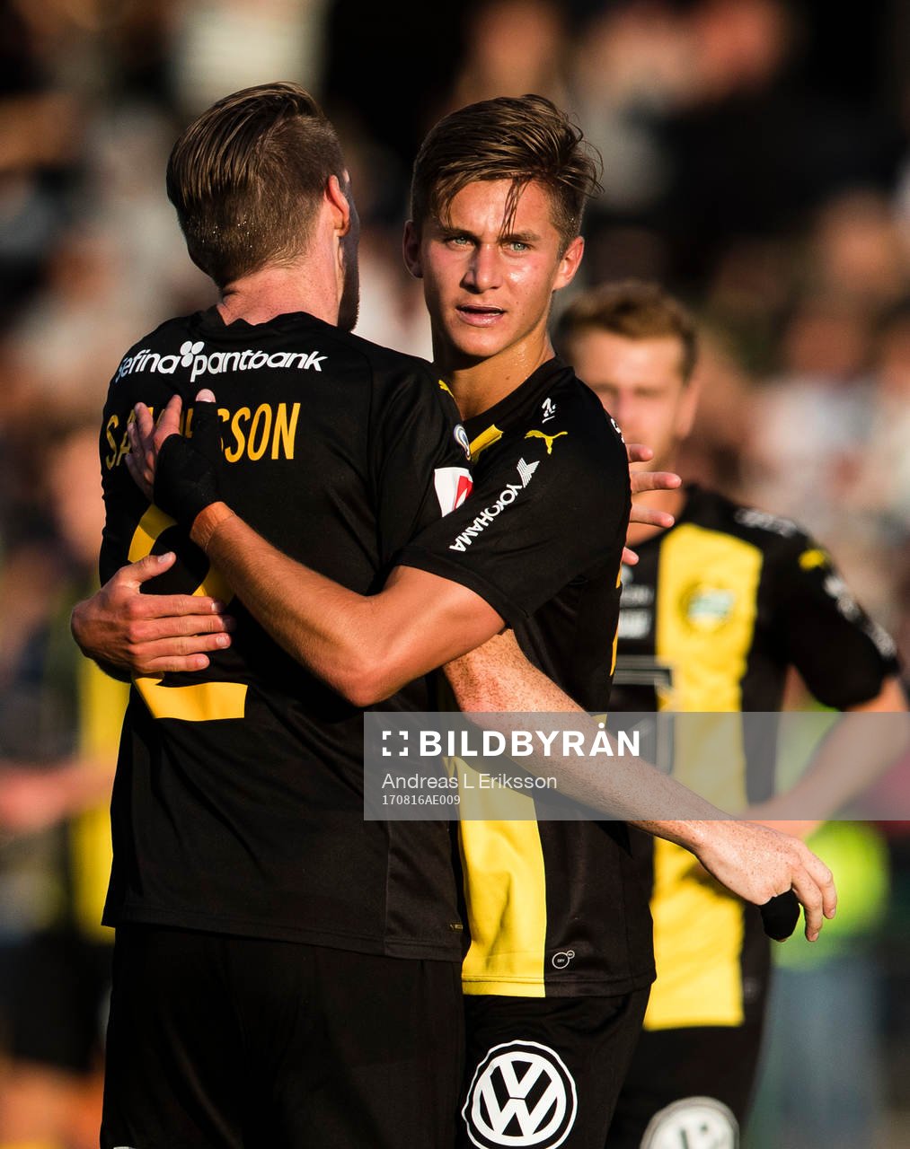 Hammarbys Birkir Már Saevarsson jublar
