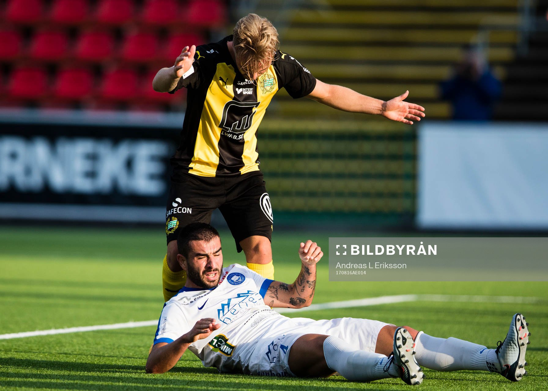 Hammarbys Sander Svendsen och Akropolis Makis Gezos