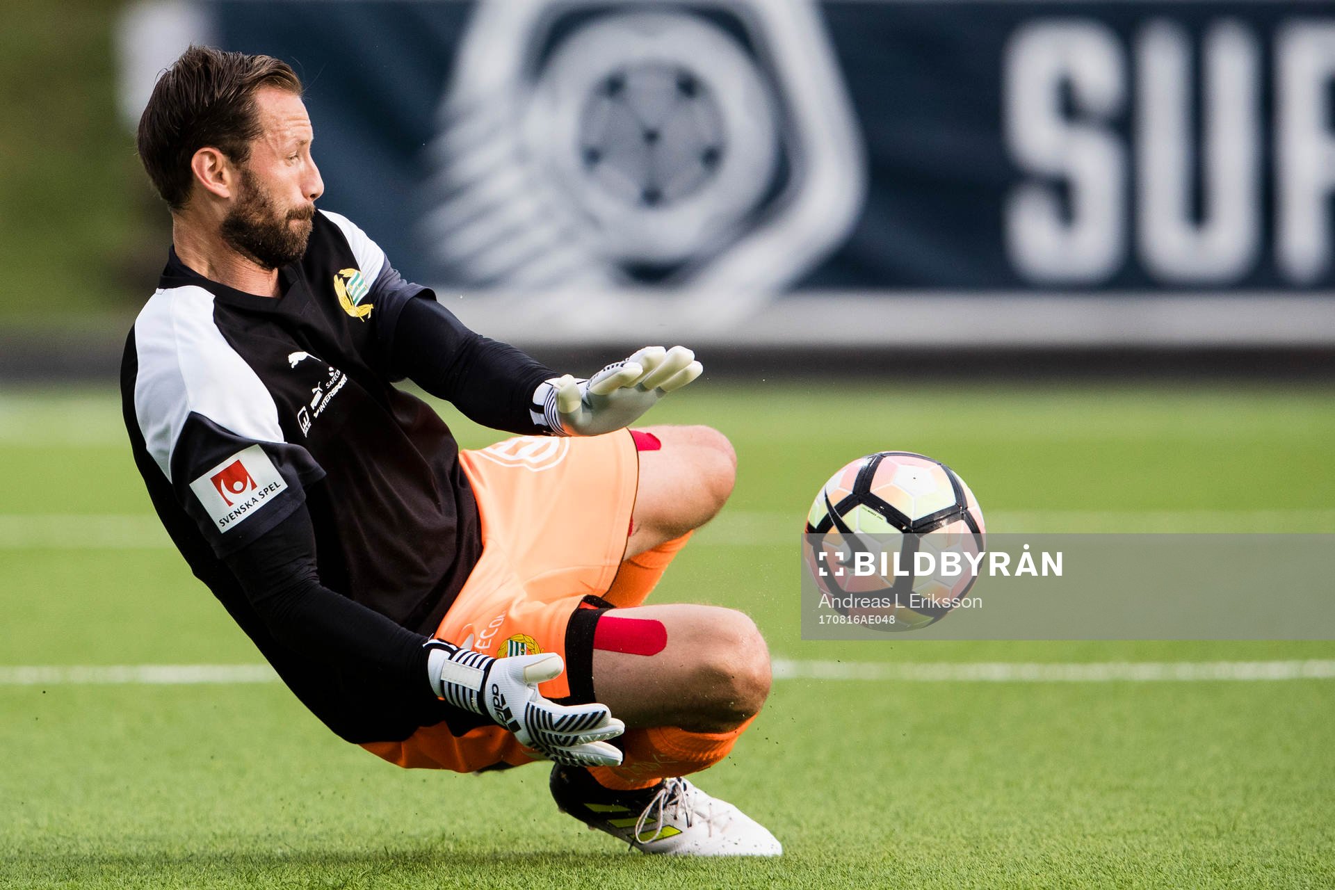 Hammarbys målvakt Johan Wiland