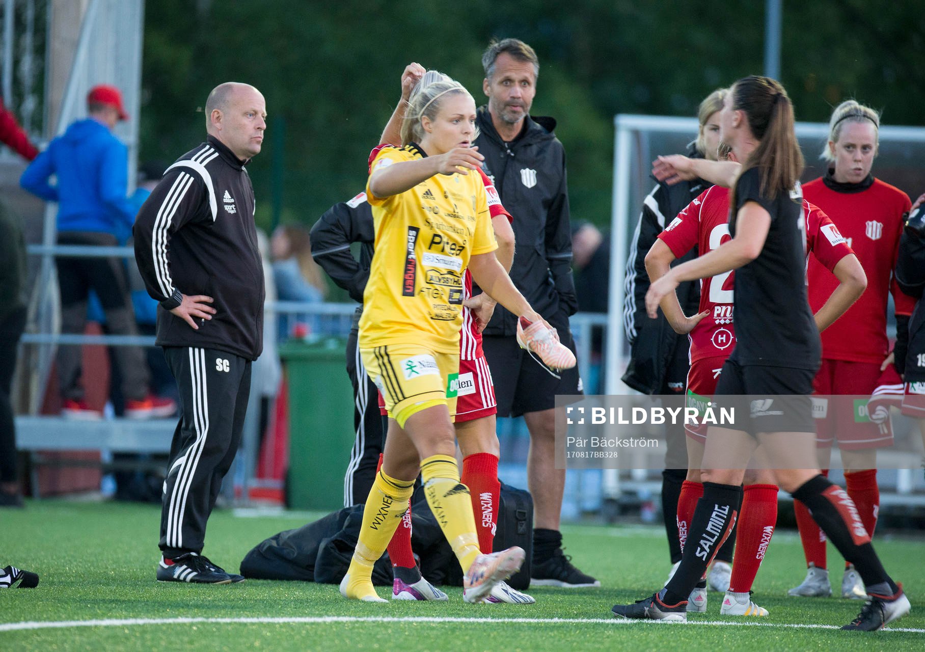 Piteås tränare Stellan Carlsson och målvakten Hilda