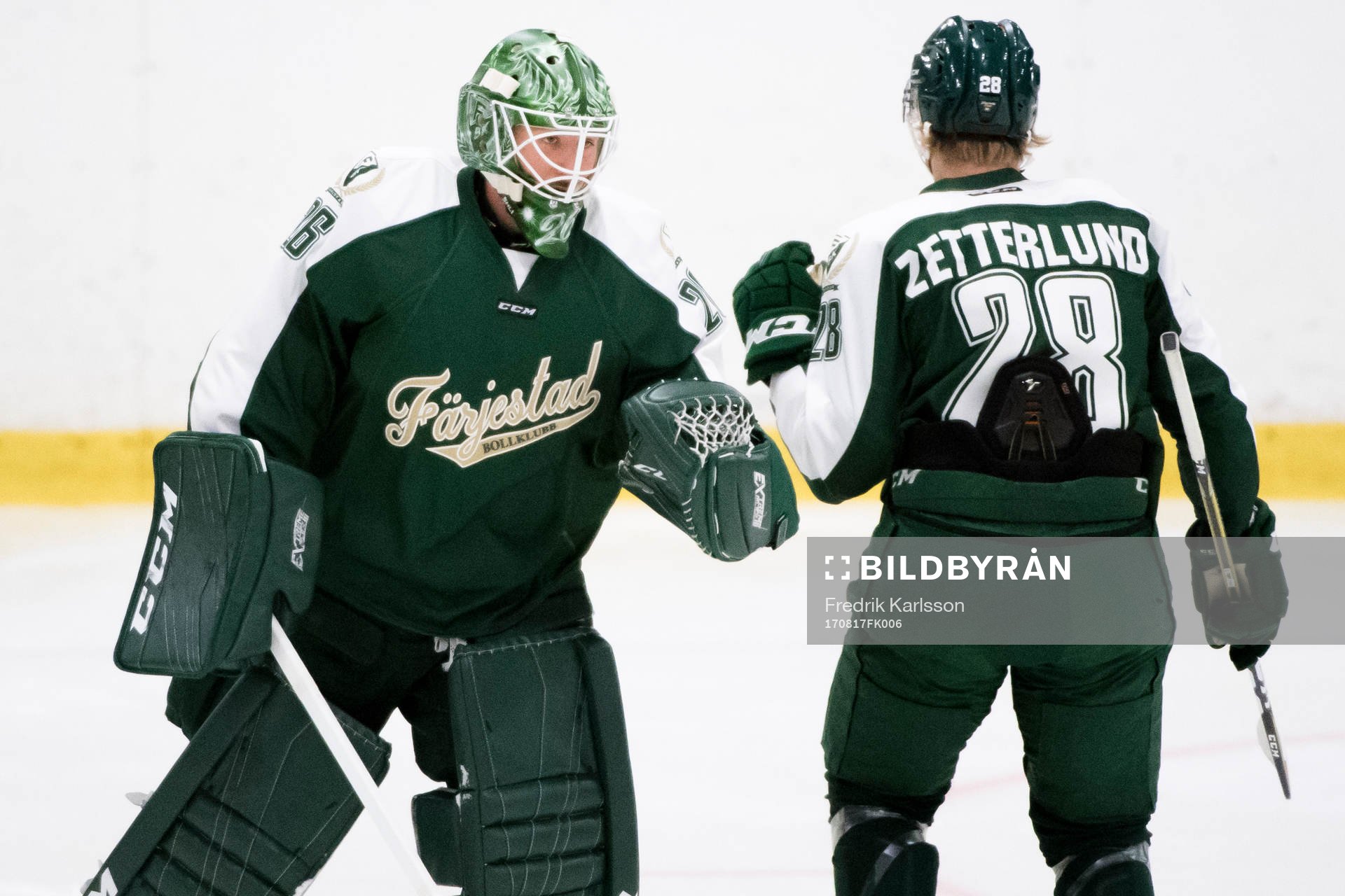 Färjestads målvakt Stefan Steen och Fabian Zetterlund