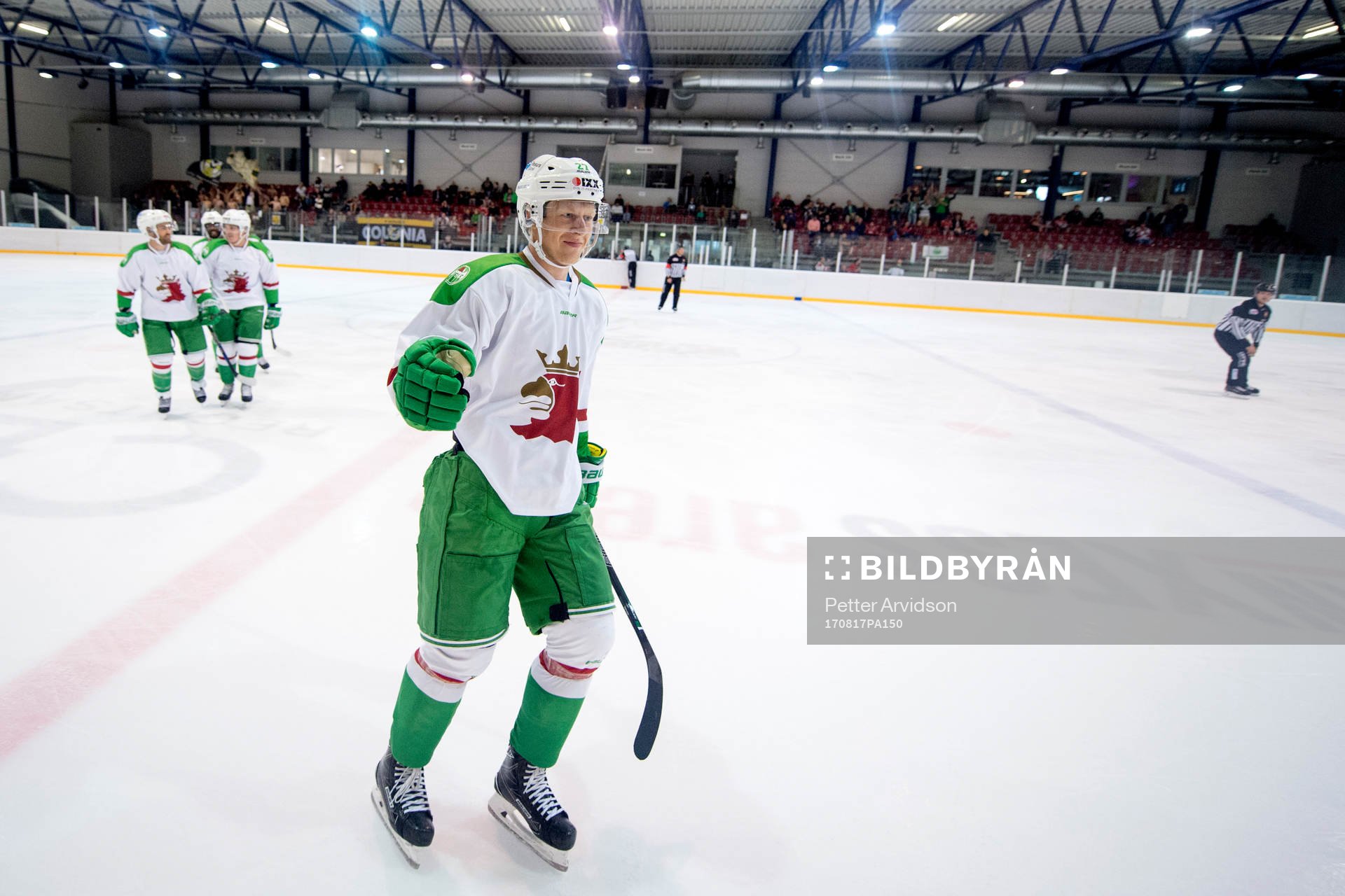 Rögles Jesper Williamsson jublar