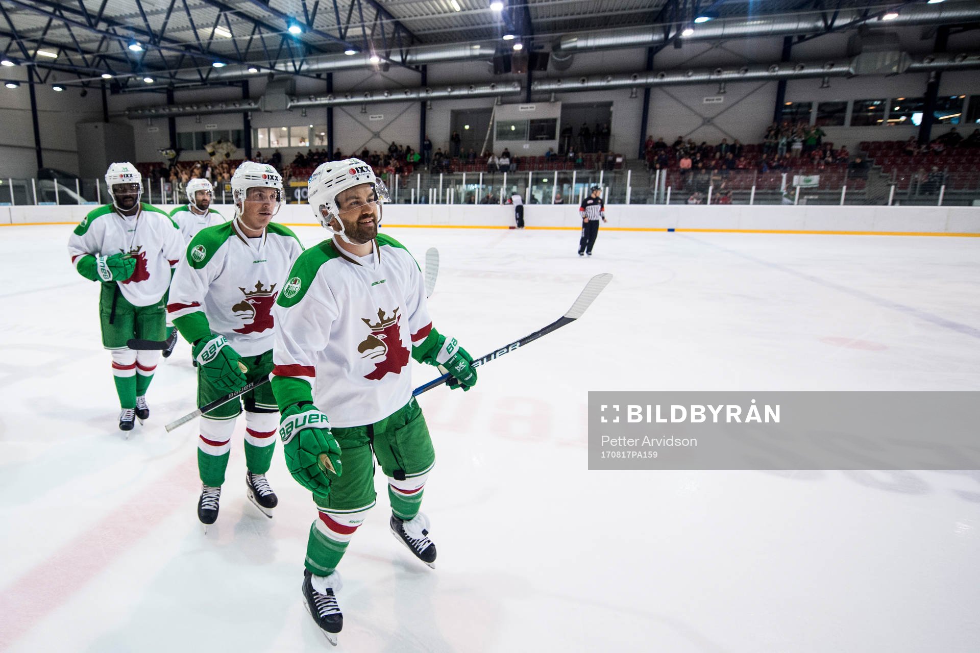 Rögles Jack Connolly och Bryan Lerg jublar