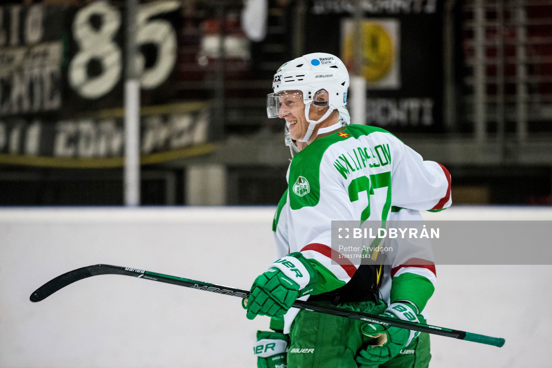 Rögles Jesper Williamsson jublar