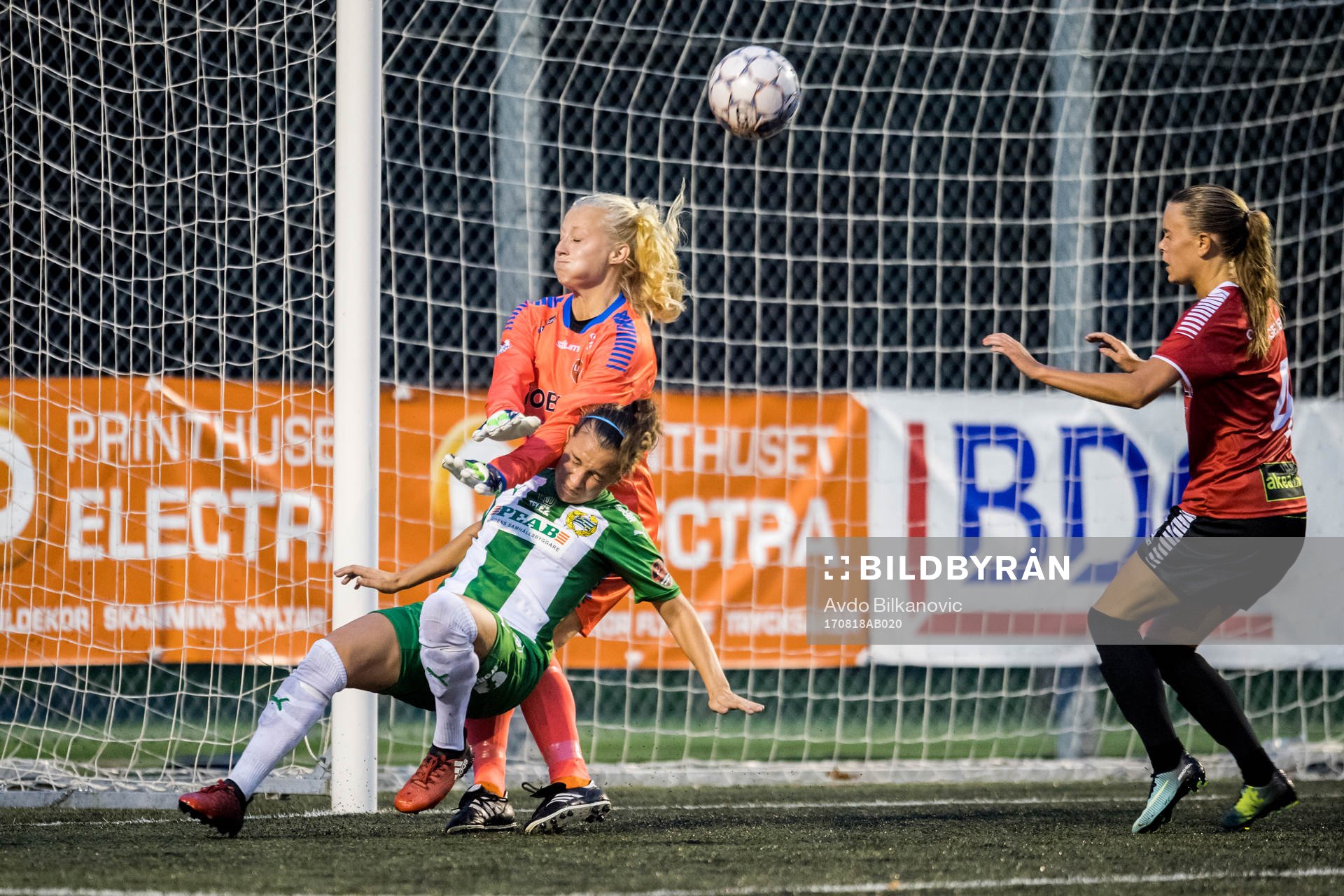 LB07s målvakt Josephine Frigge under fotbollsmatchen i Damallsvenskan mellan LB07 och Hammarby den 18 augusti 2017 i Malmö.