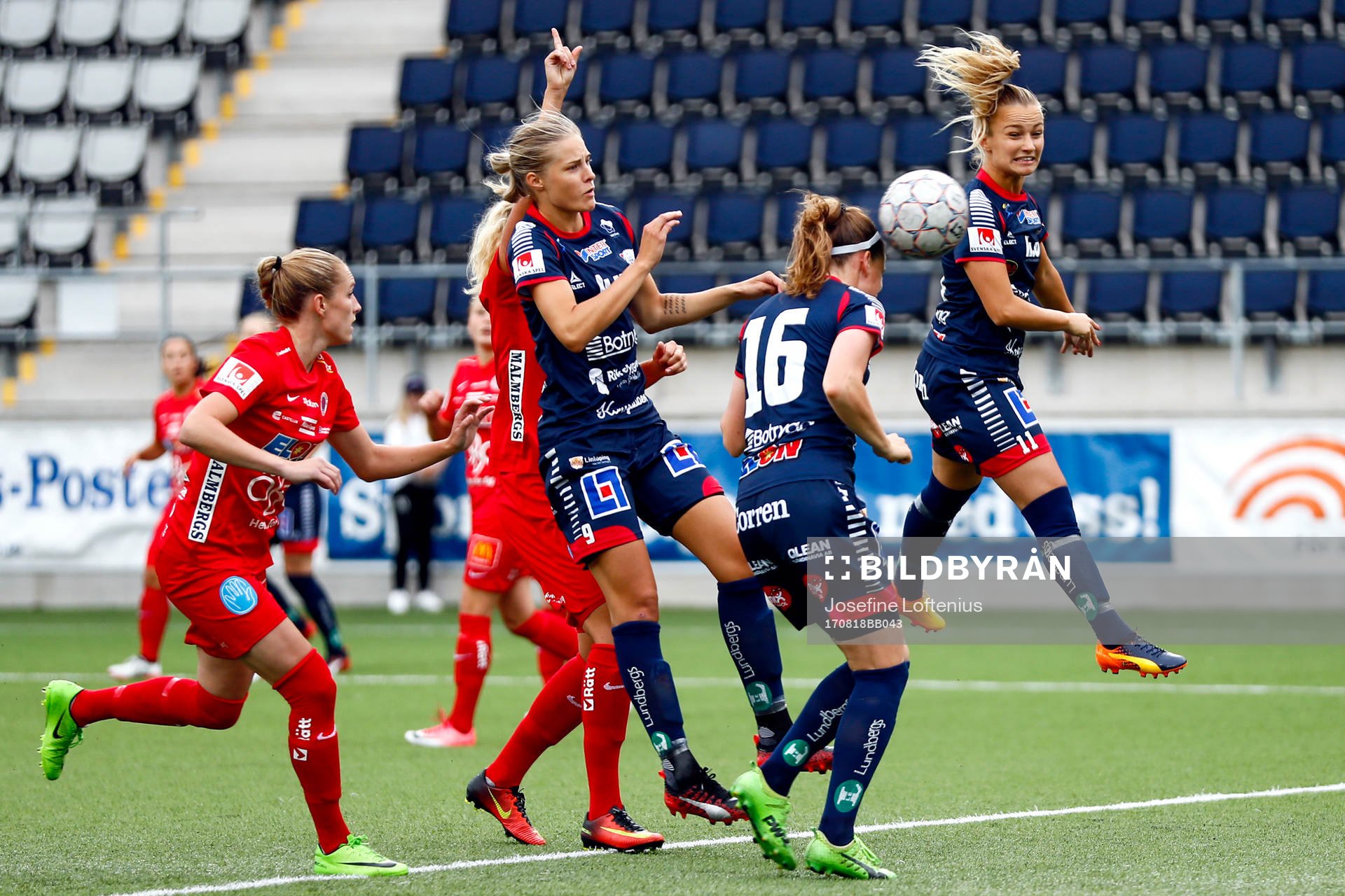 Linköpings Nicoline Sörensen nickar in 1-0