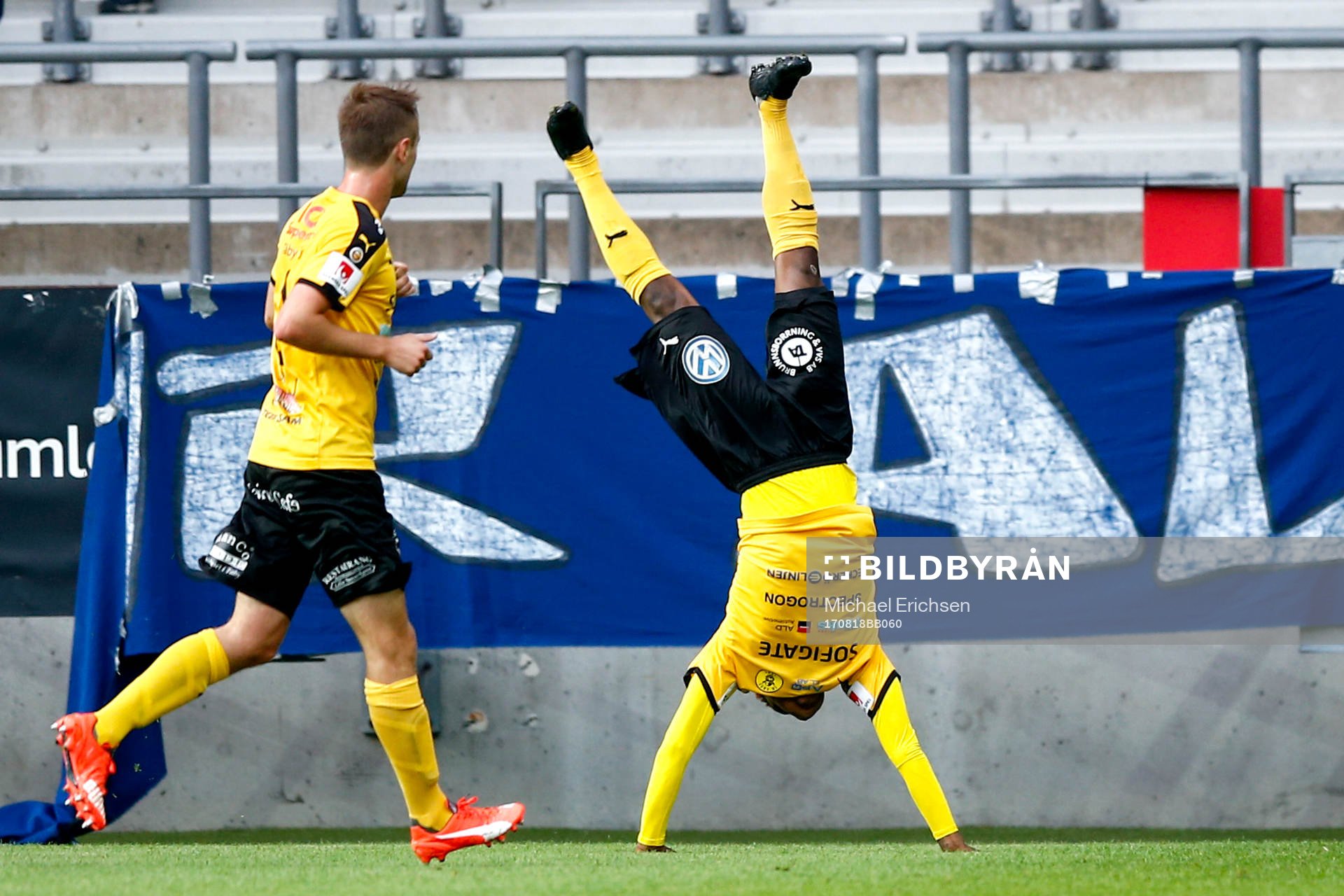 Frejs Dida Rashidi jublar efter 1-1 under fotbollsmatchen i Superettan mellan Örgryte och Frej den 18 augusti 2017 i Göteborg.