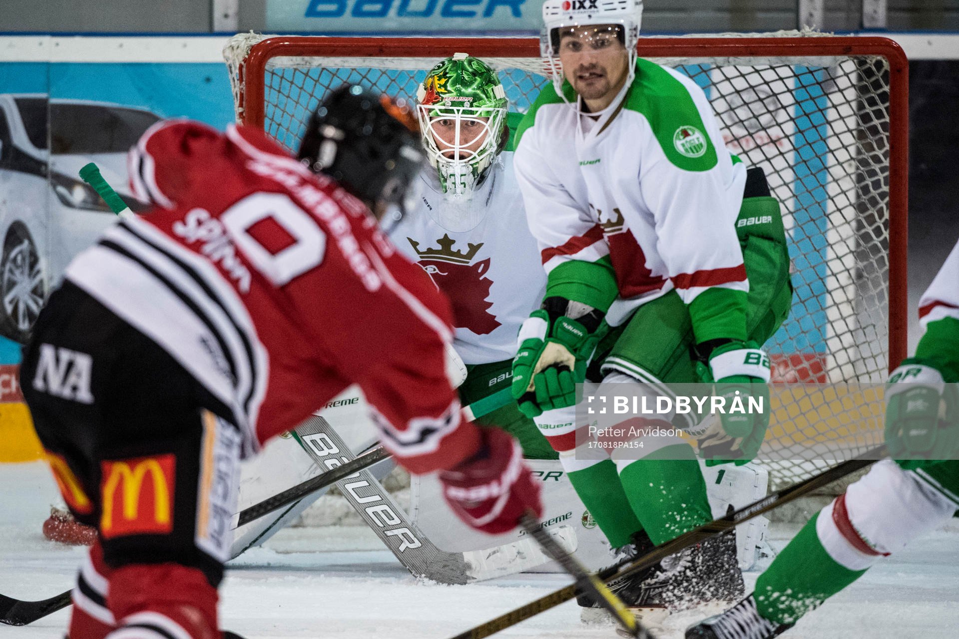 Rögles målvakt Emil Kruse och Kevin Gagné