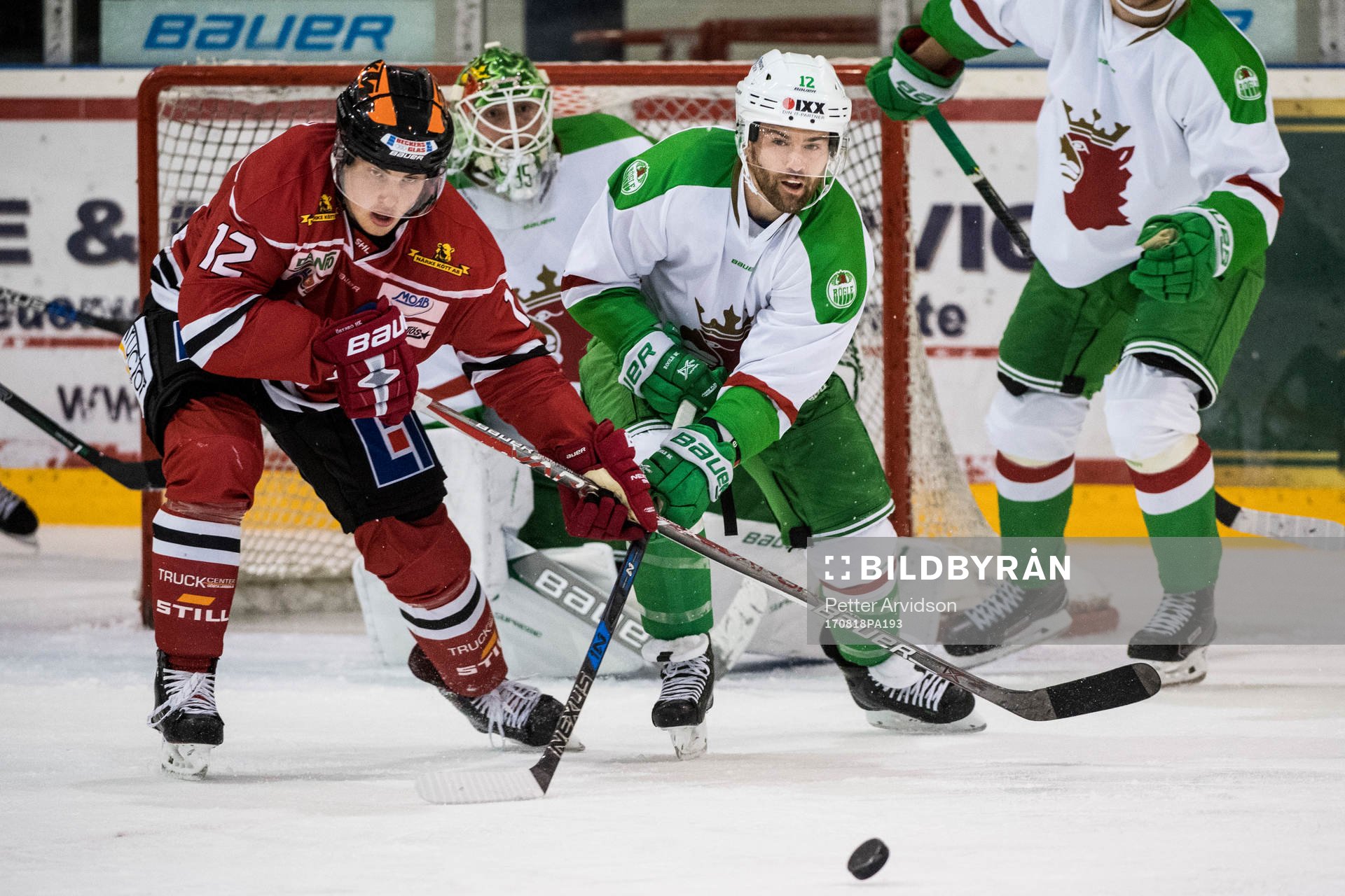 Örebros Glenn Gustafsson och Rögles Jack Connolly