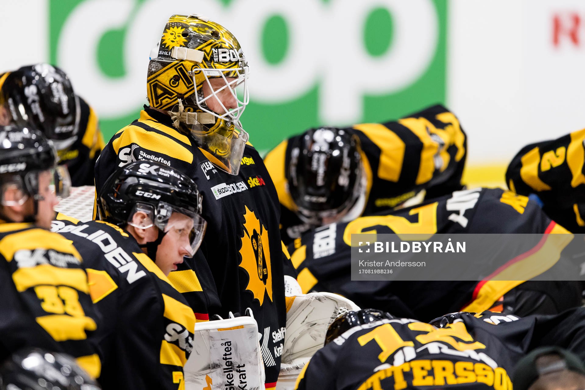 Skellefteås målvakt Gustaf Lindvall