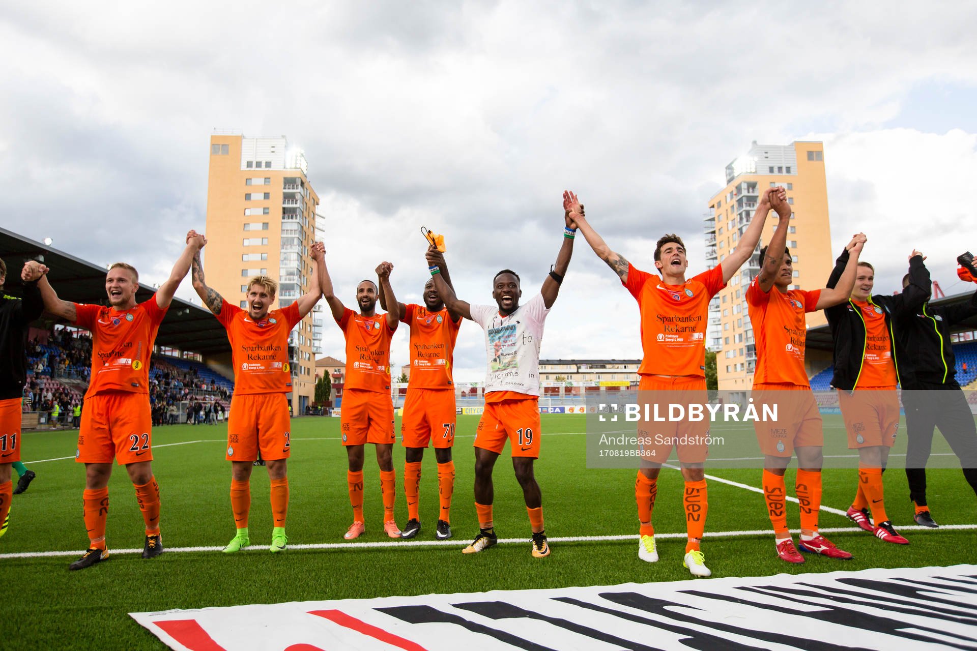 AFC Eskilstunas spelare med tvåmålsskytten Mohamed Buya