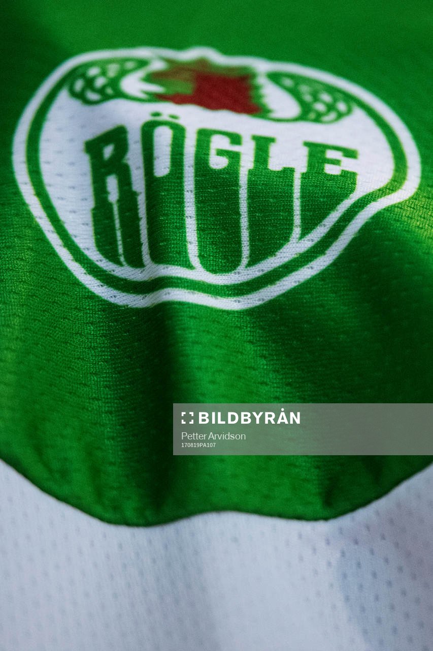 Rögles klubbmärke på en tröja