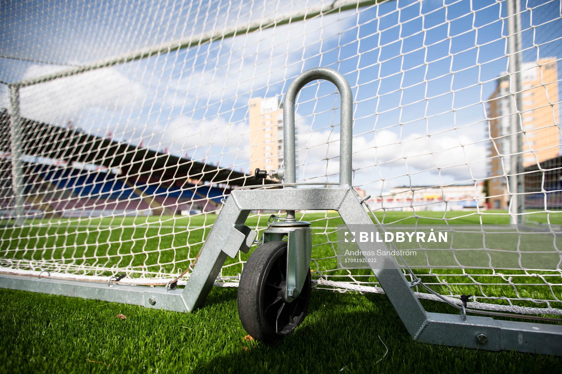 Hjulhus på ett fotbollsmål
