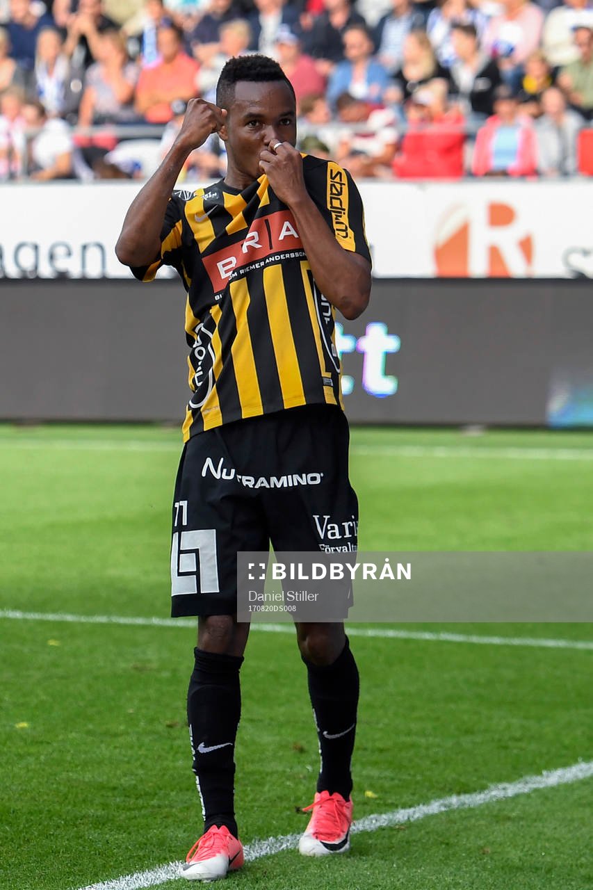 Häckens Nasiru Mohammed jublar