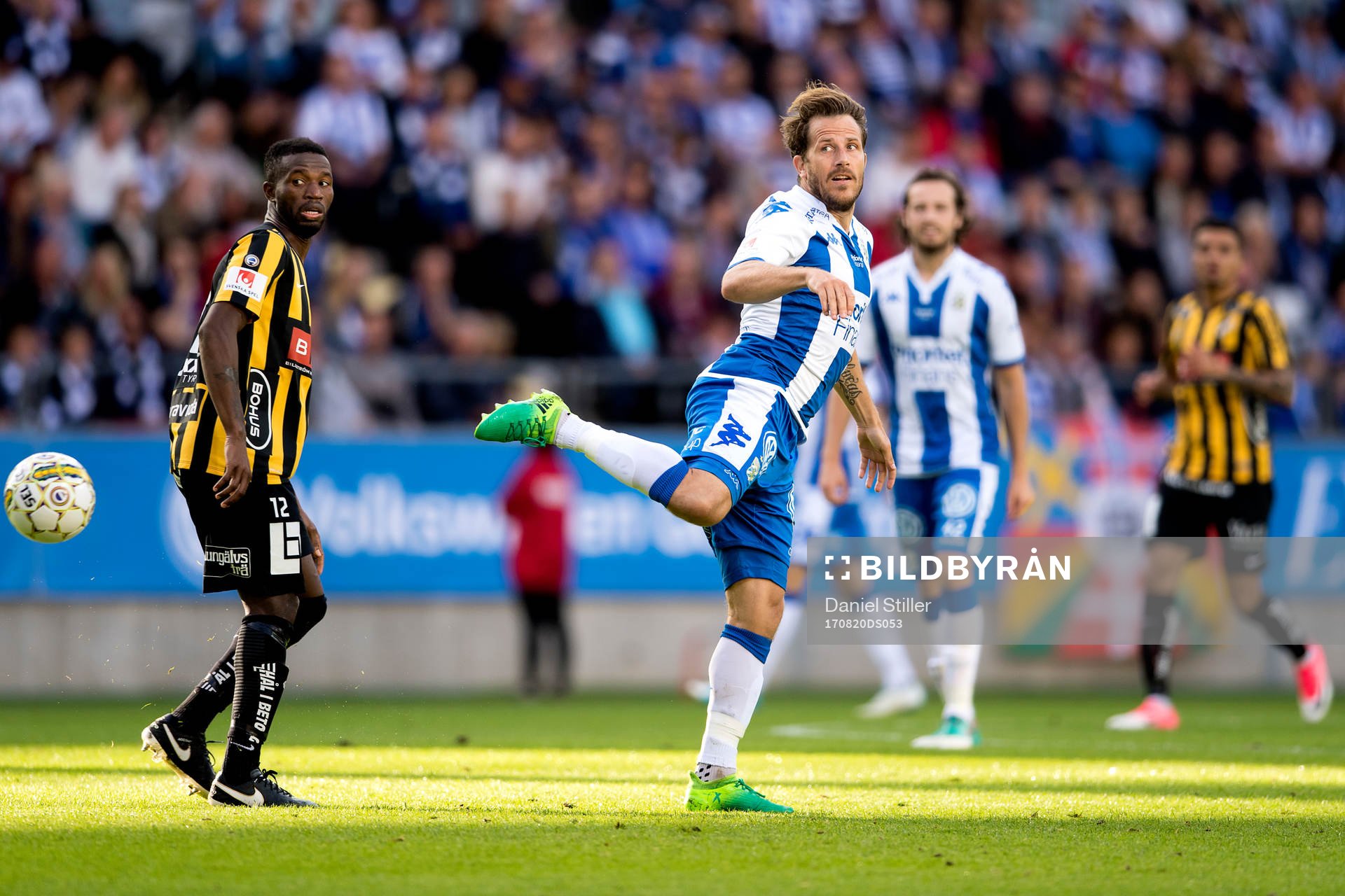 Häckens Mohammed Abubakari och IFK Göteborgs Tobias Hysén