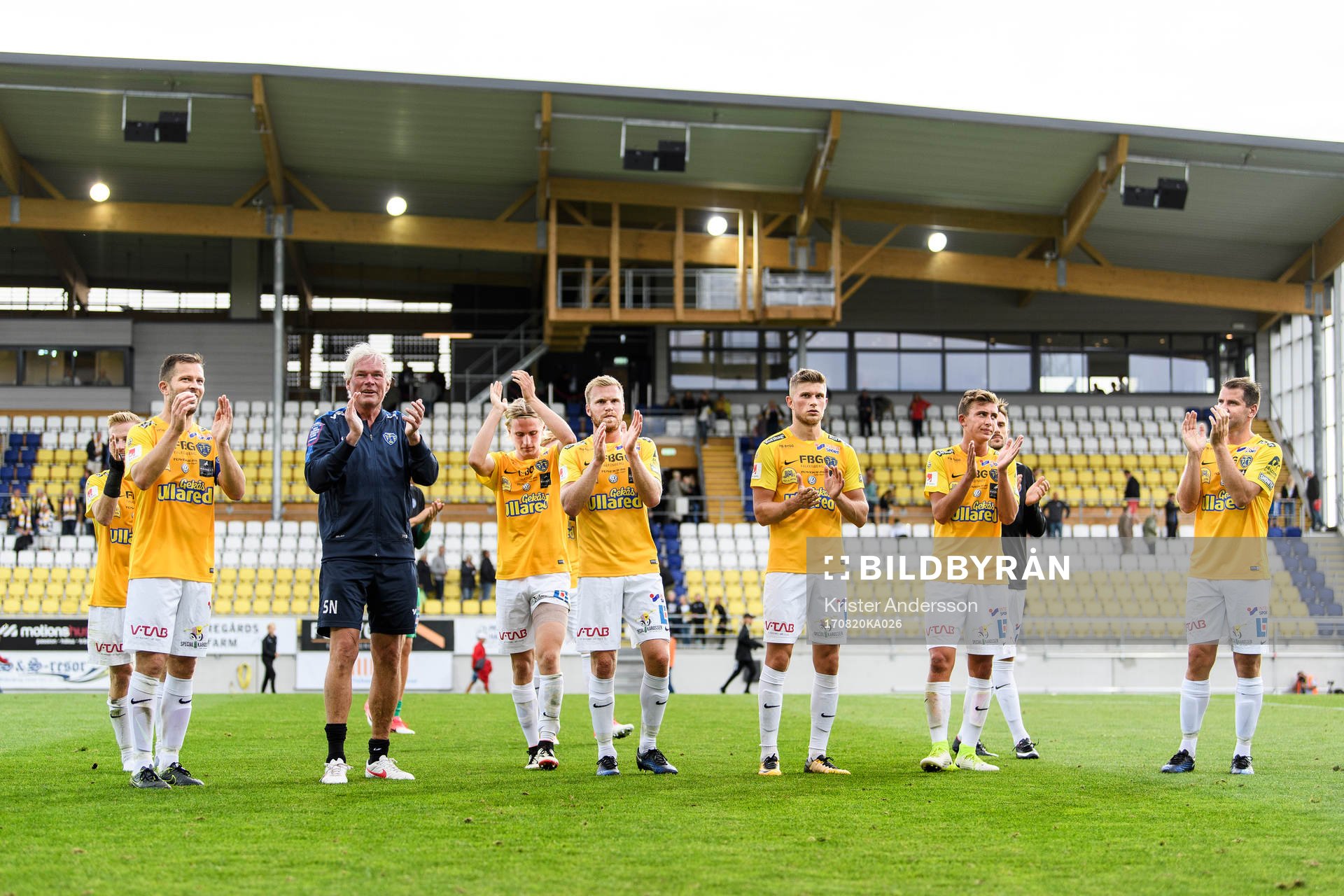 Falkenbergs spelare jublar efter fotbollsmatchen i Superettan mellan Falkenberg och Åtvidaberg den 20 augusti 2017 i Falkenberg.