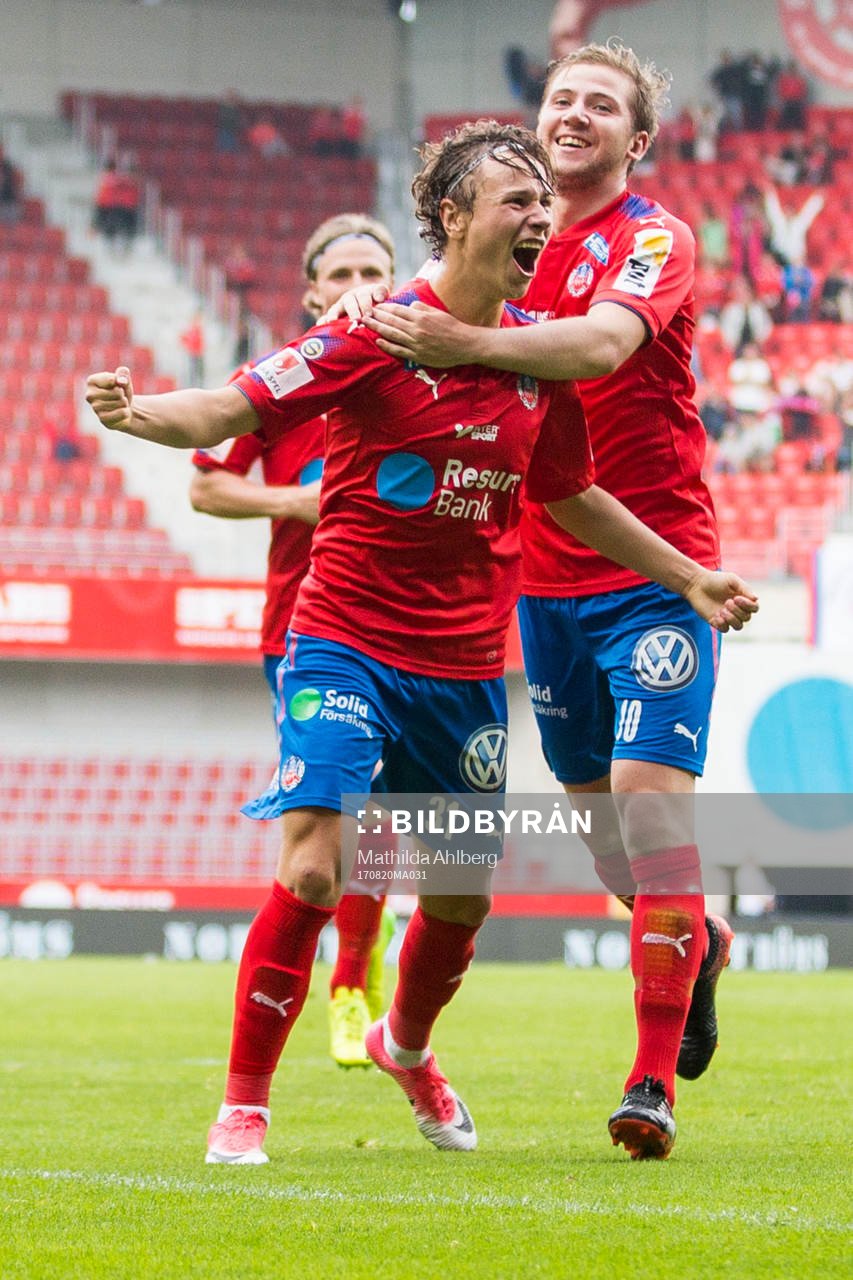 Helsingborgs Alex Timossi Andersson jublar