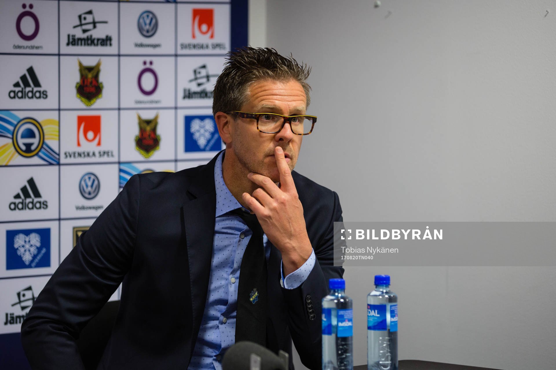 s tränare Rikard Norling på presskonferensen