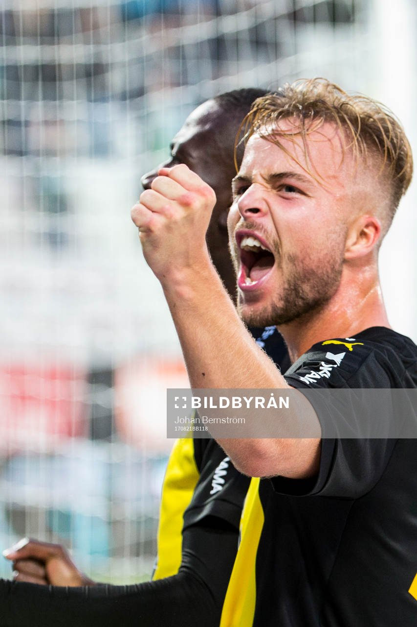 Hammarbys Sander Svendsen jublar