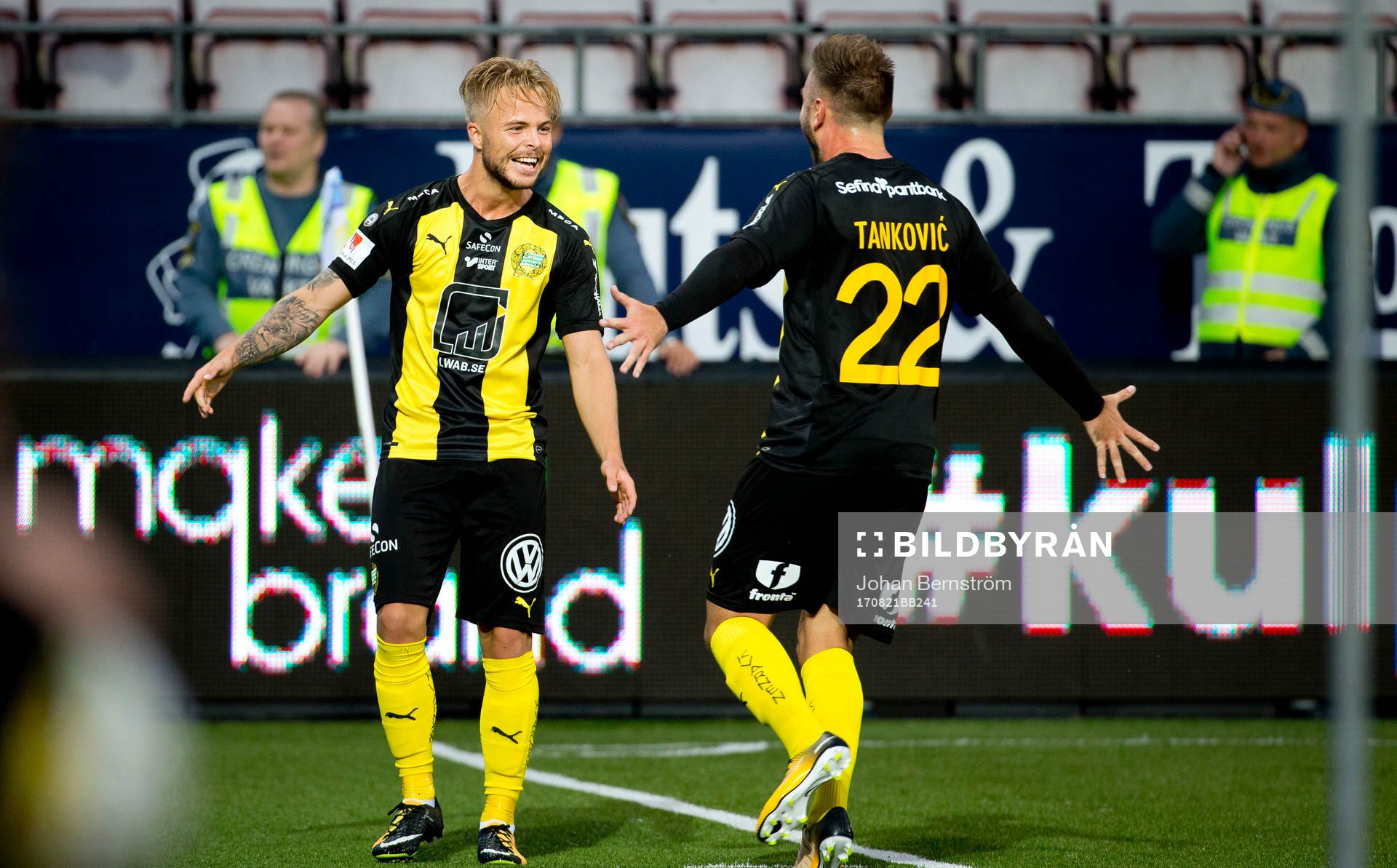 Hammarbys Sander Svendsen jublar