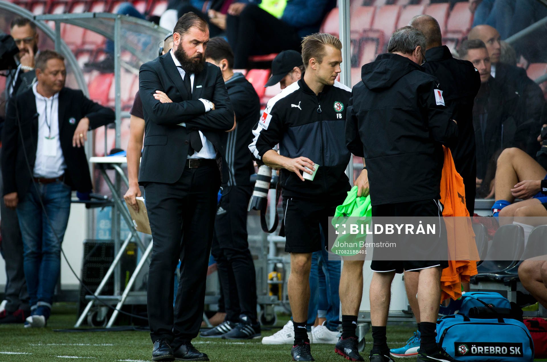 Örebros tränare Alexander Axén deppar