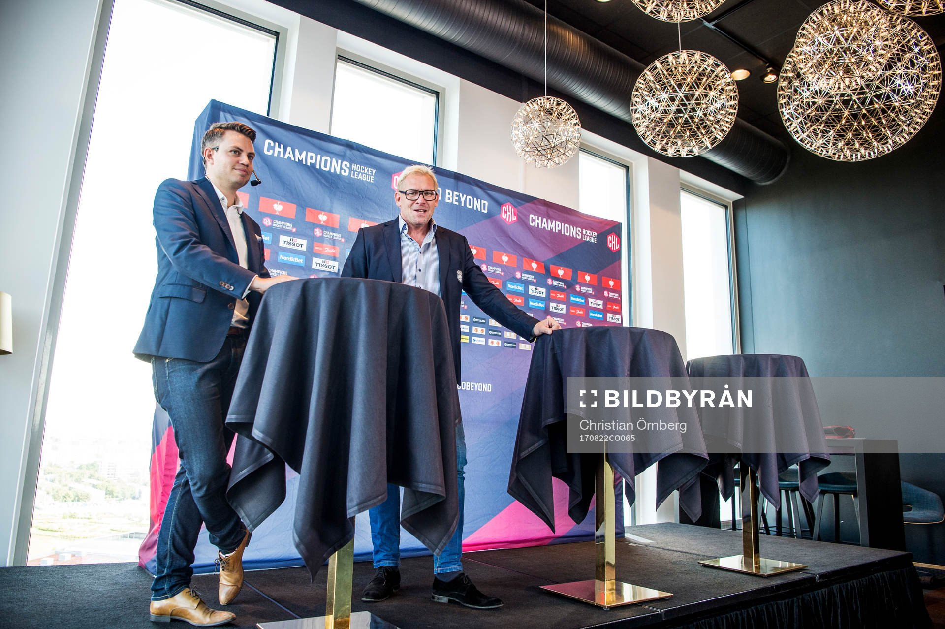Konferencieren Christian Winnberg och Malmö Redhawks