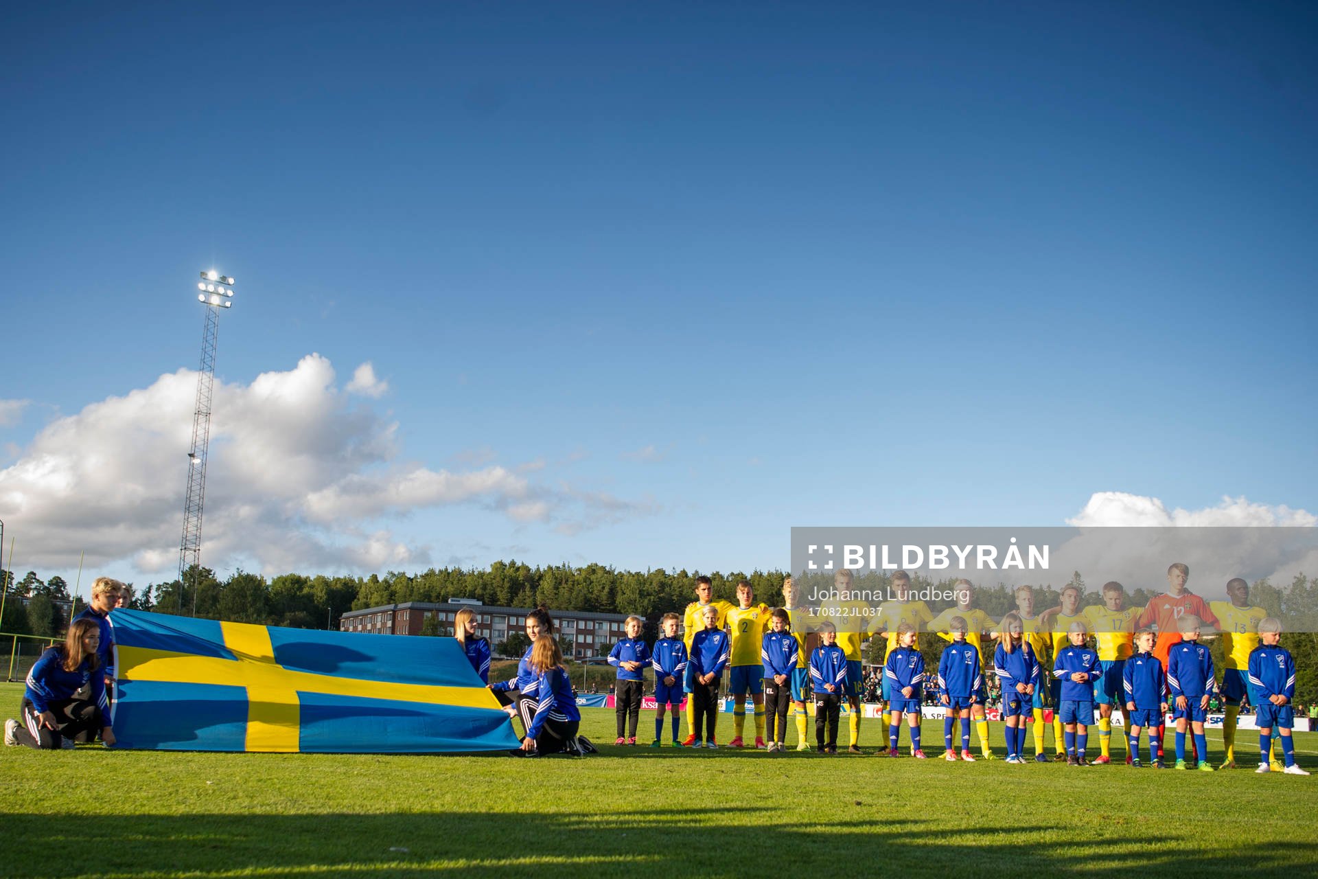 Sveriges spelare står uppställda