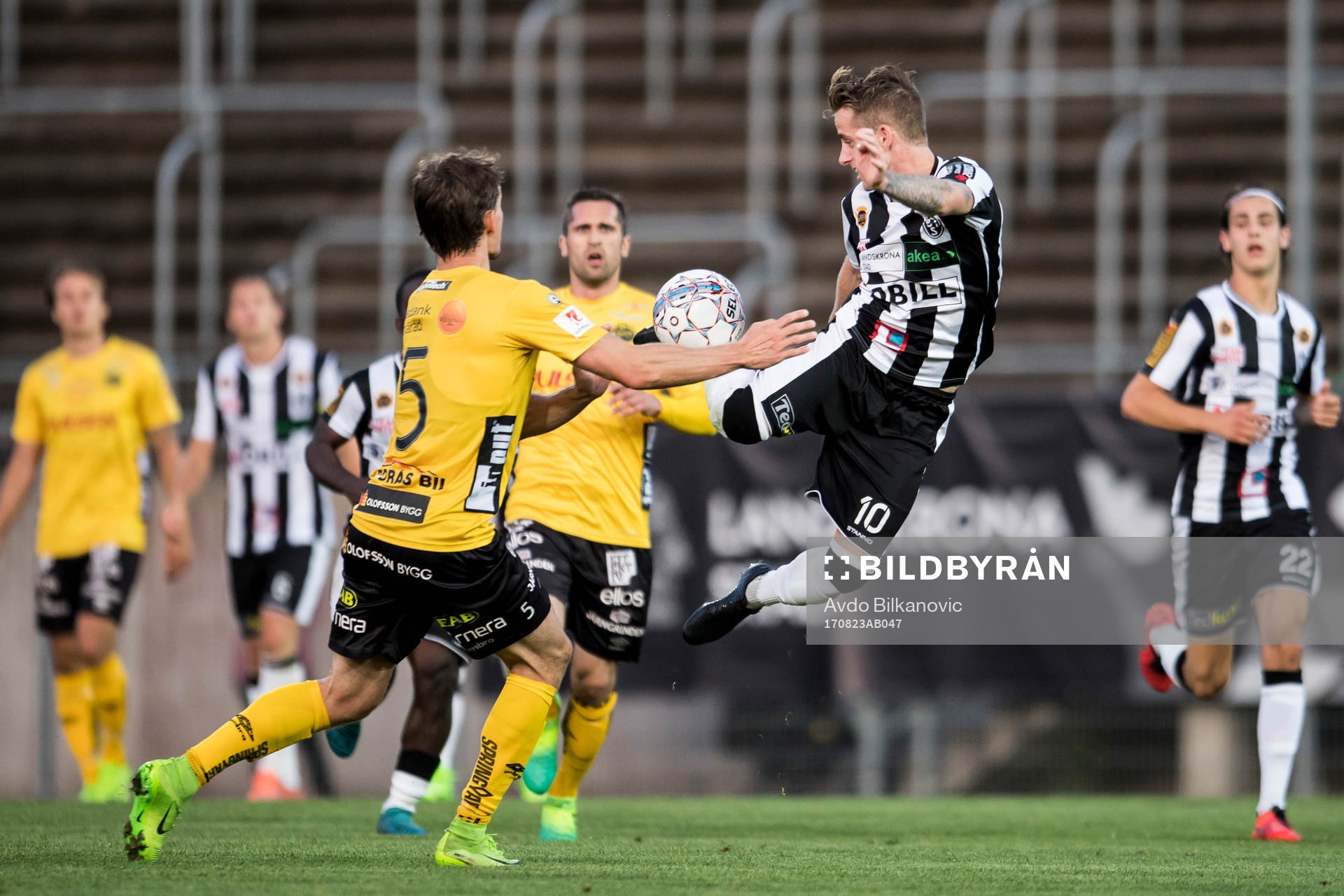 Landskronas Rasmus Alm och Elfsborgs Jörgen Horn