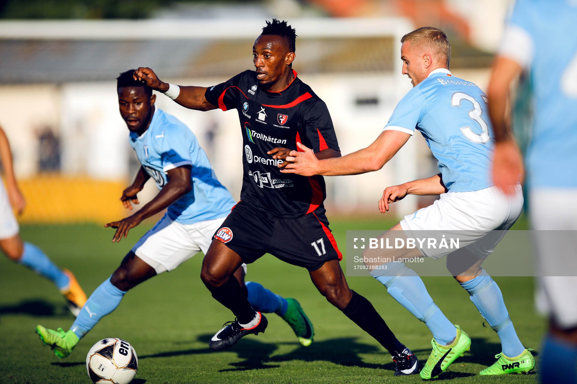 Trollhättans Charles Ikenna Kean och Malmö FFs Franz
