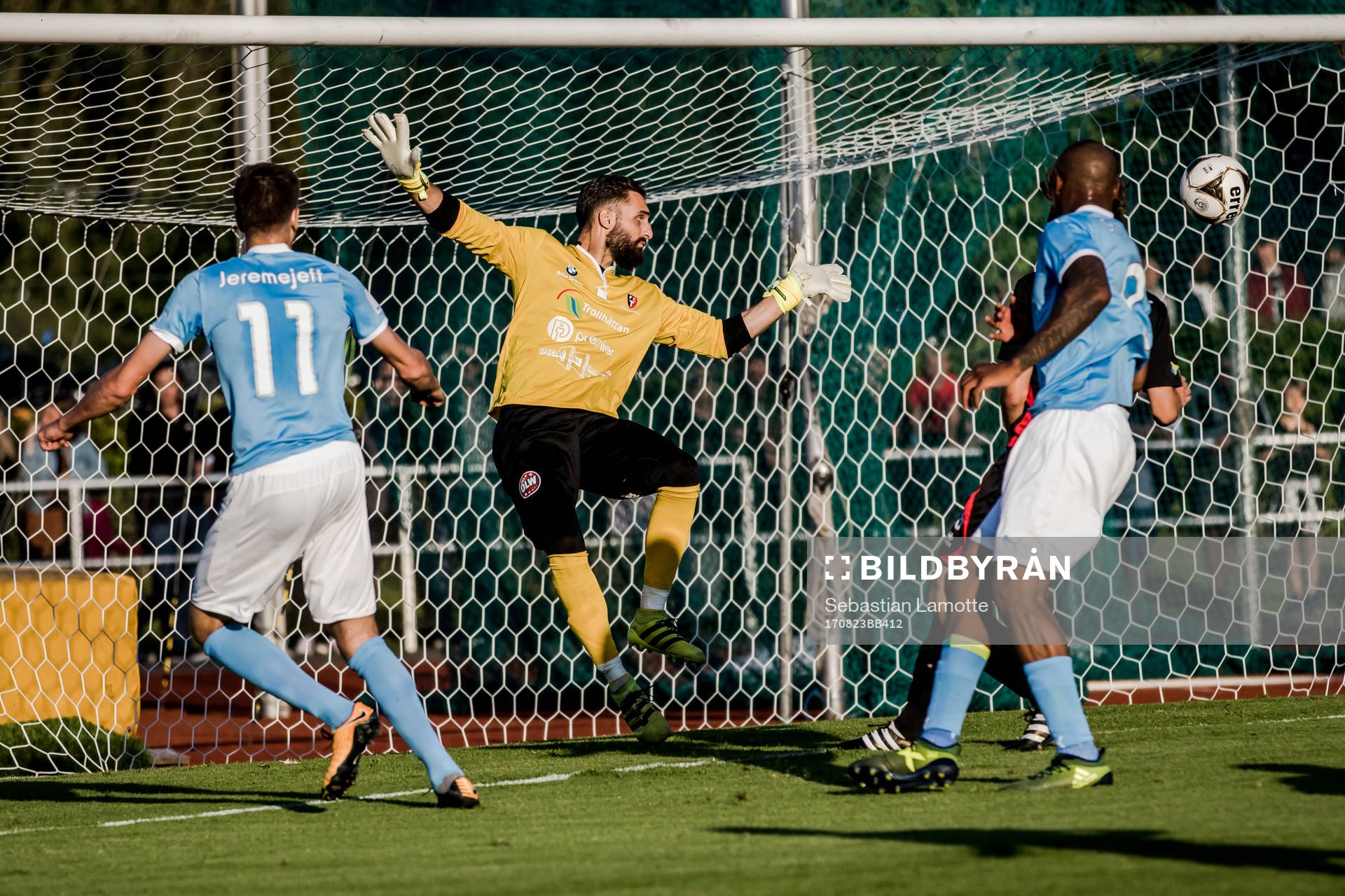 Malmö FFs Alexander Jeremejeff gör 1-1 bakom