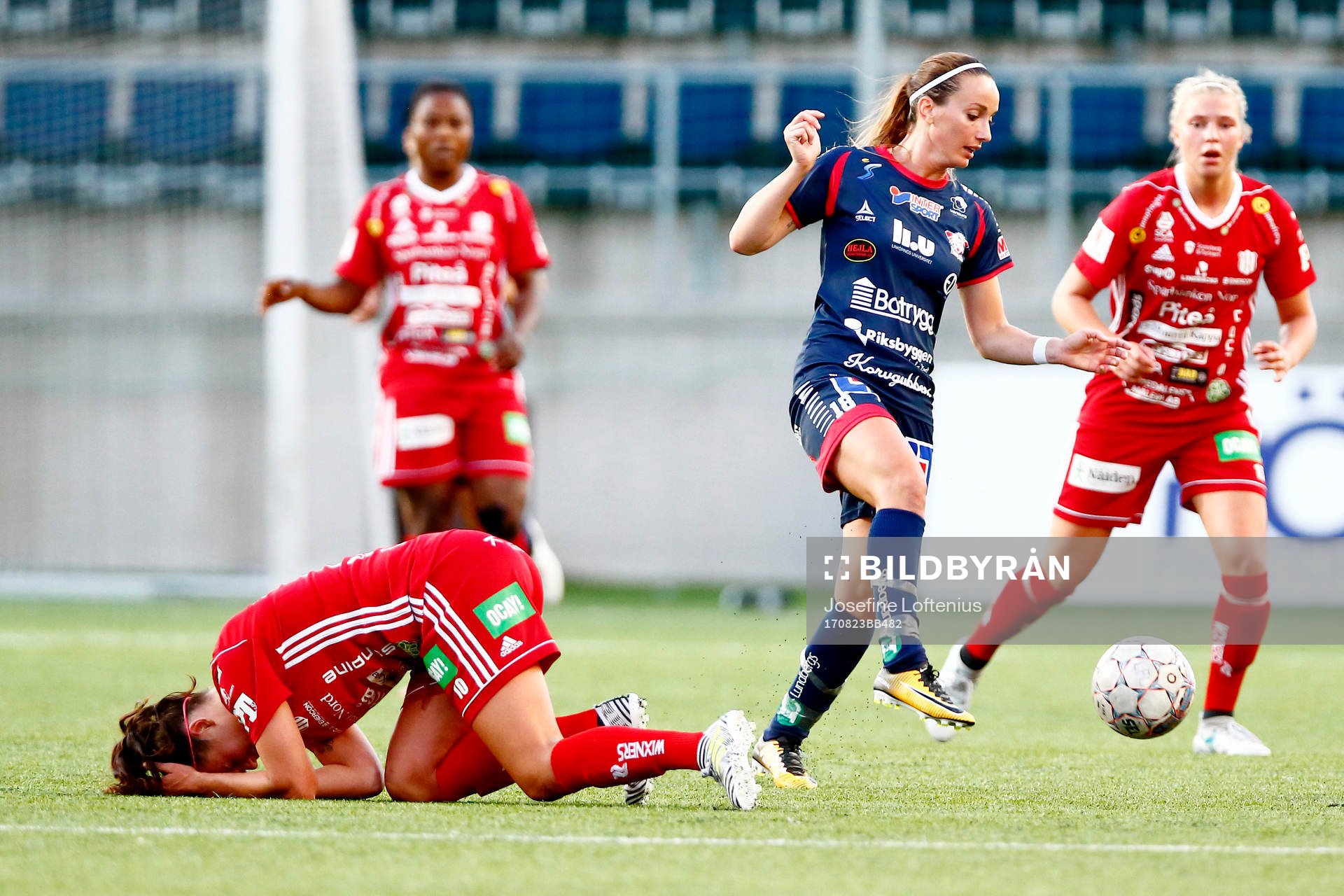 Piteås Hanna Pettersson och Linköpings Kosovare Asllani